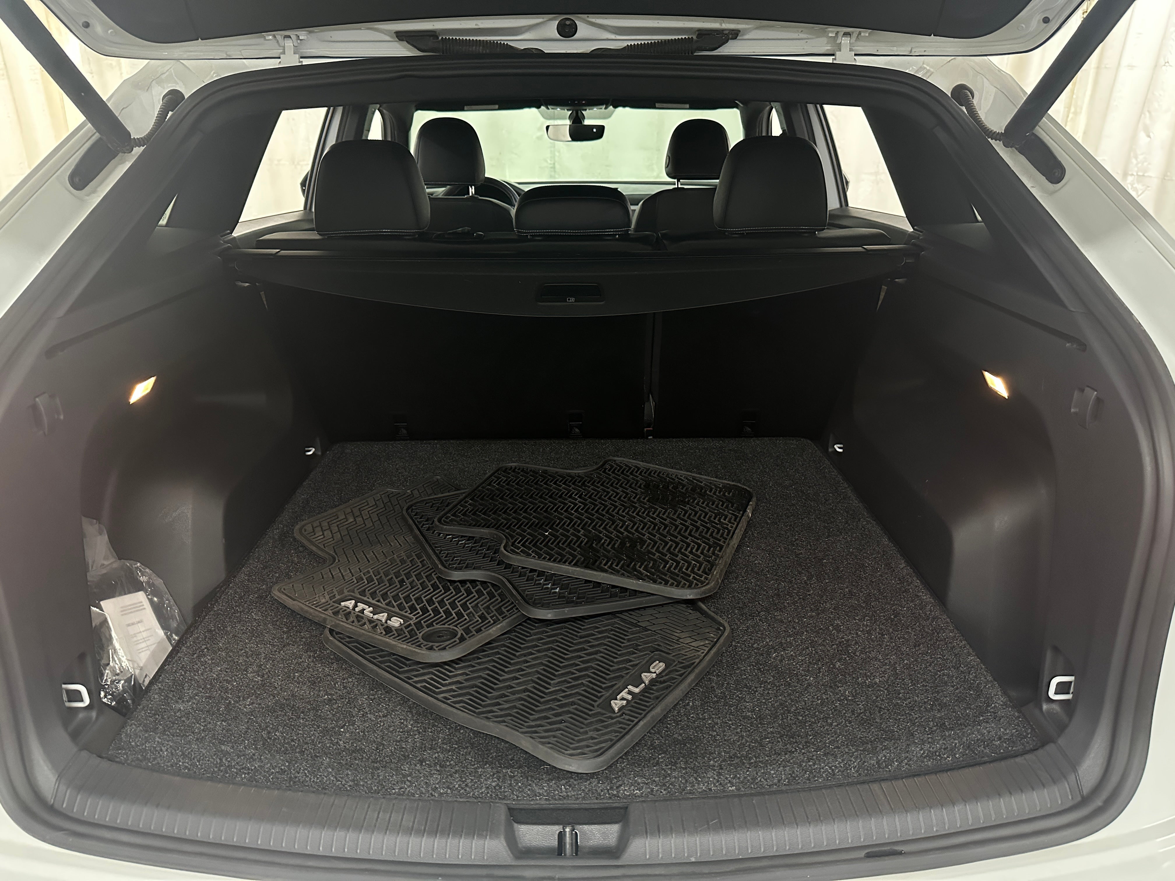 2021 Volkswagen Atlas SE 6