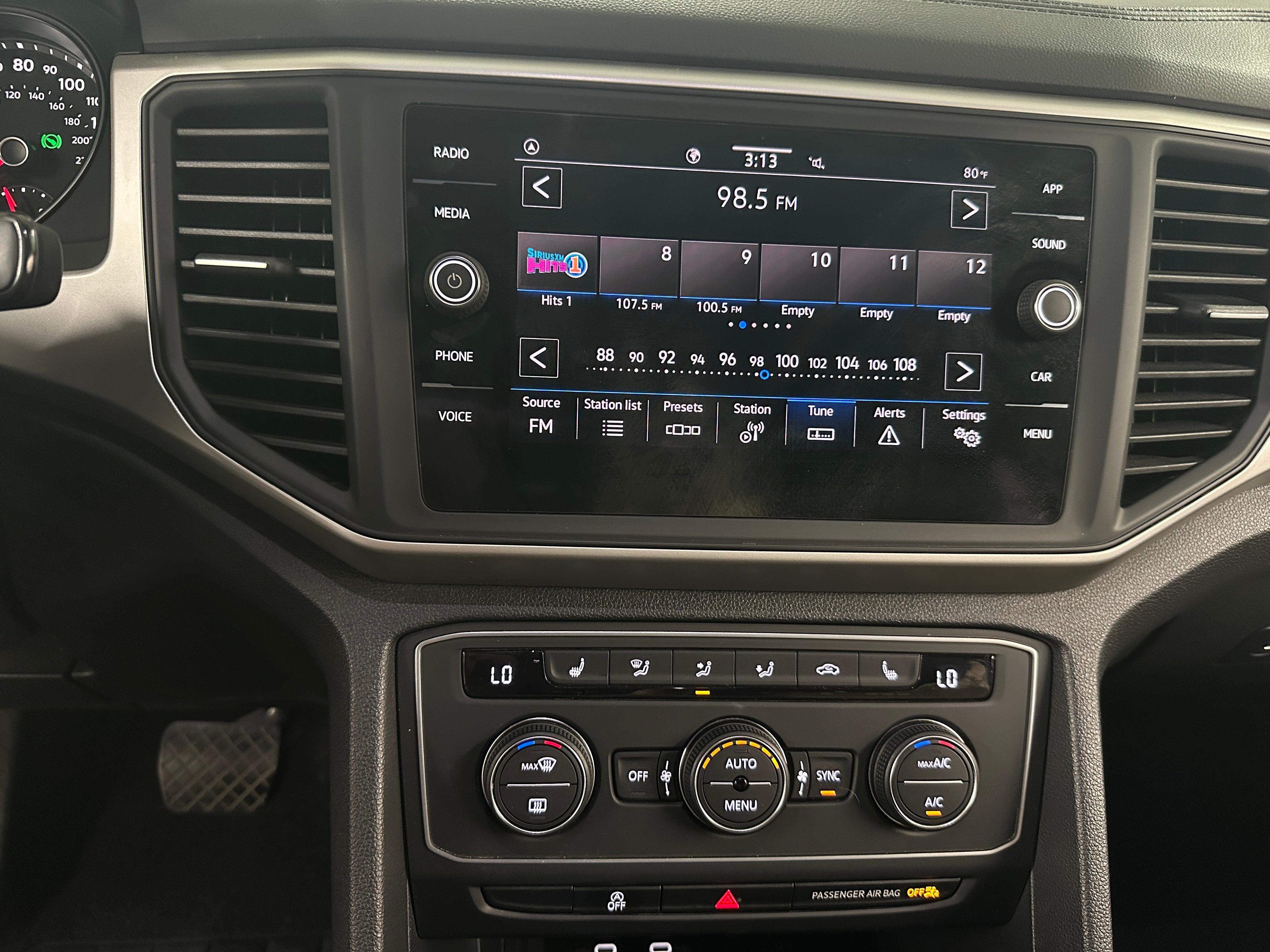 2021 Volkswagen Atlas SE 3