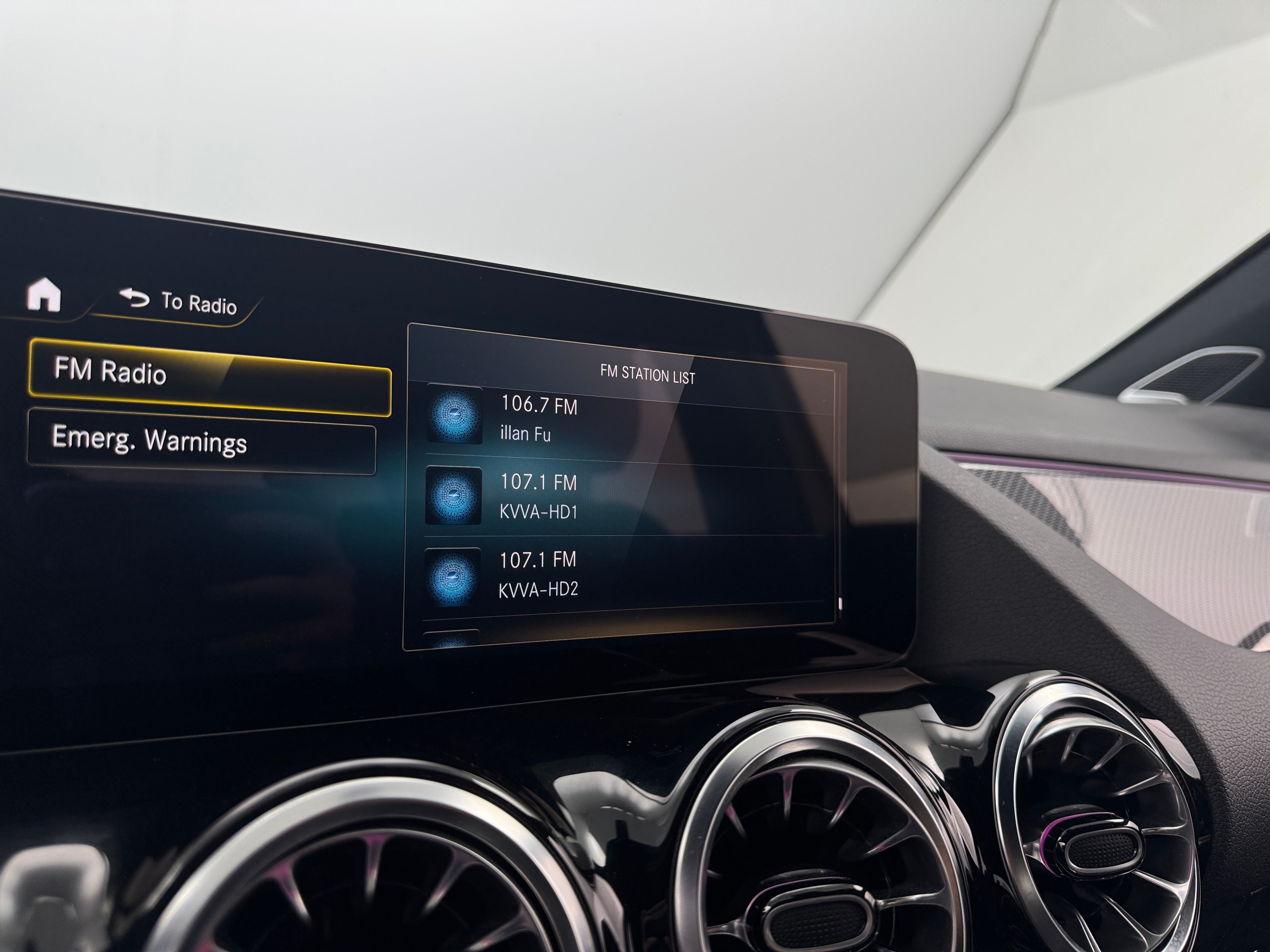 2023 Mercedes-Benz GLA 250 4MATIC 4