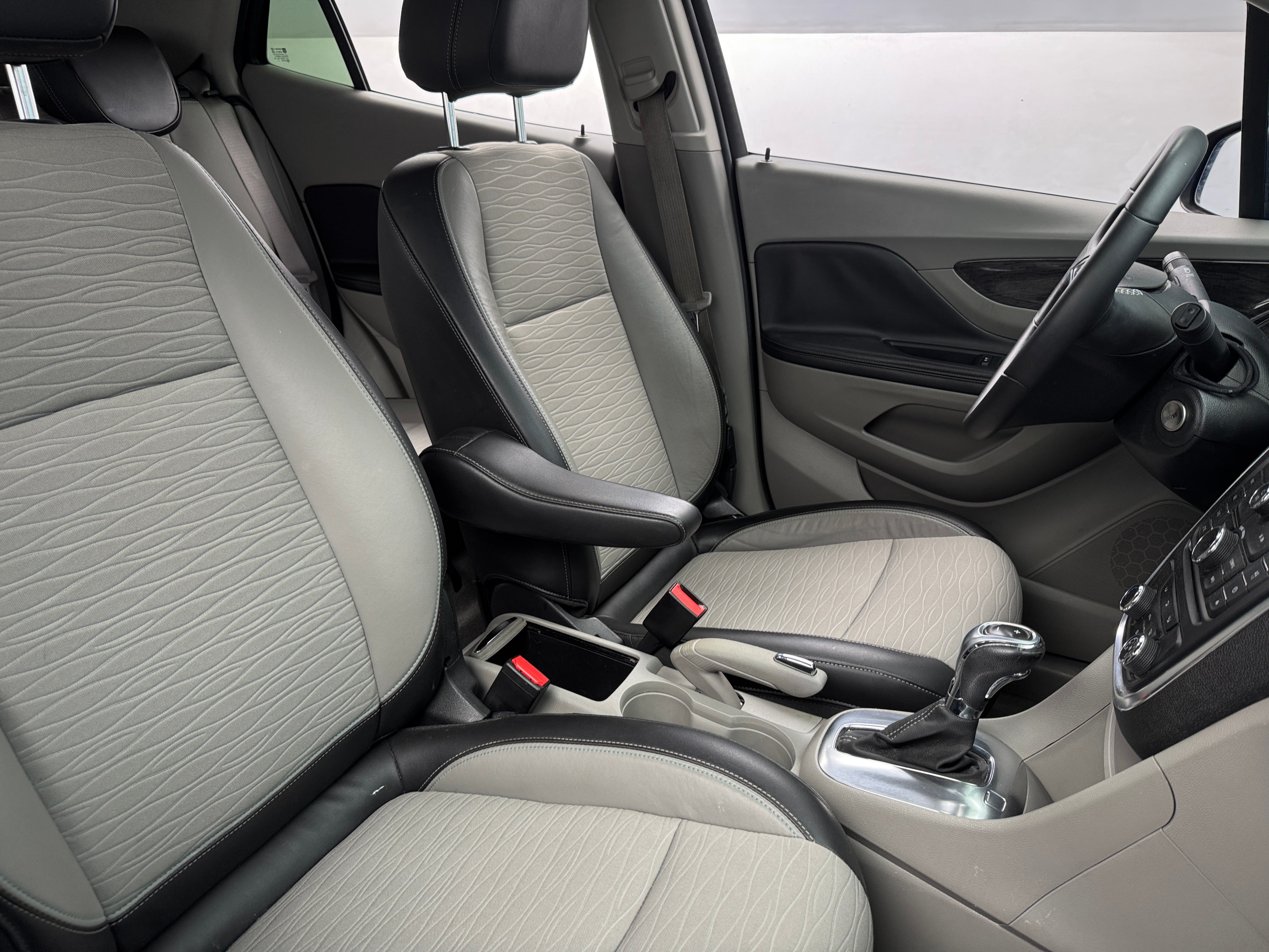 2016 Buick Encore Base 2