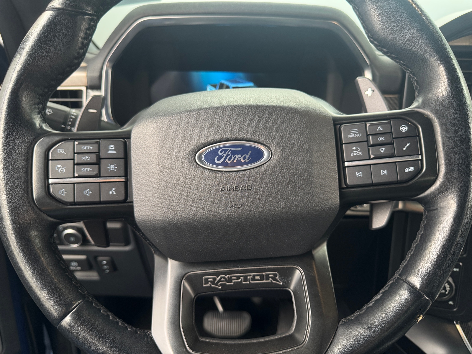 Thumbnail: 2022 Ford Econoline - 4