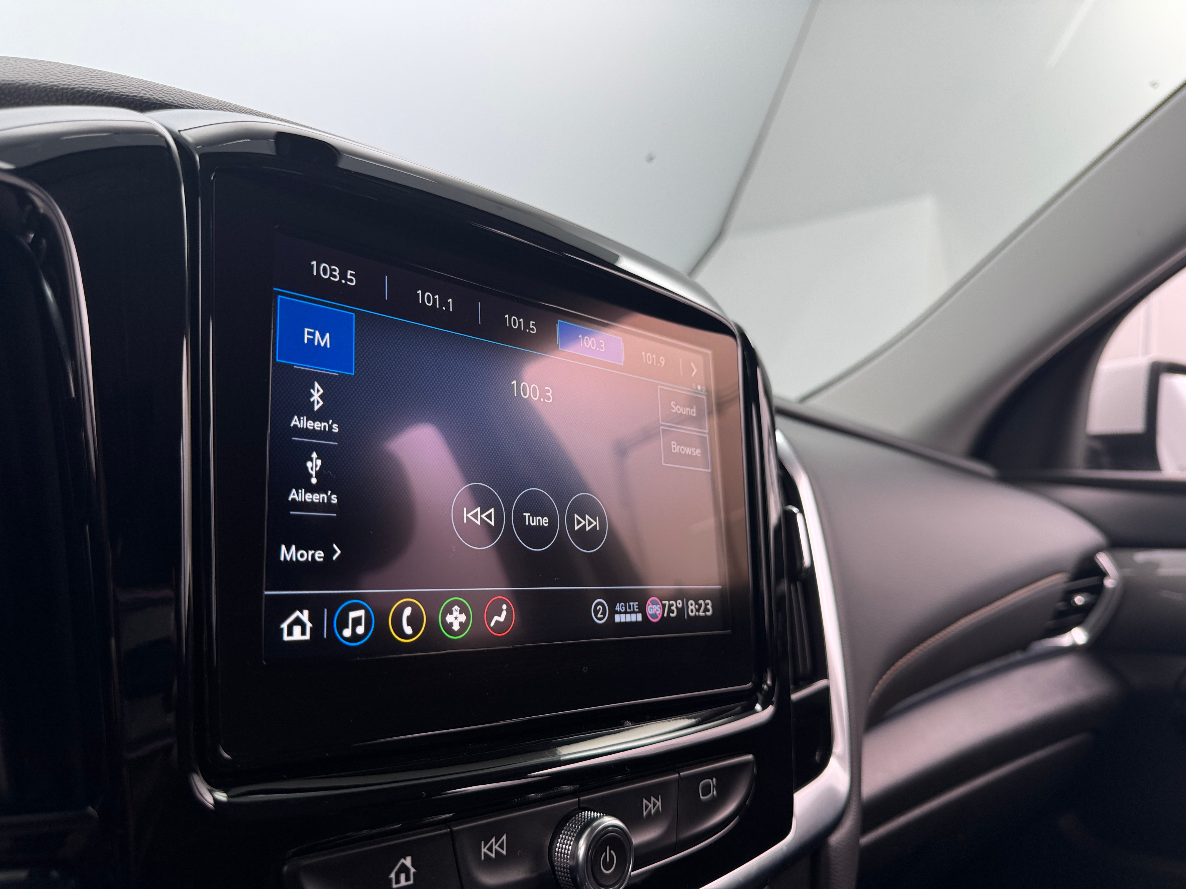 Thumbnail: 2021 Chevrolet Traverse - 4