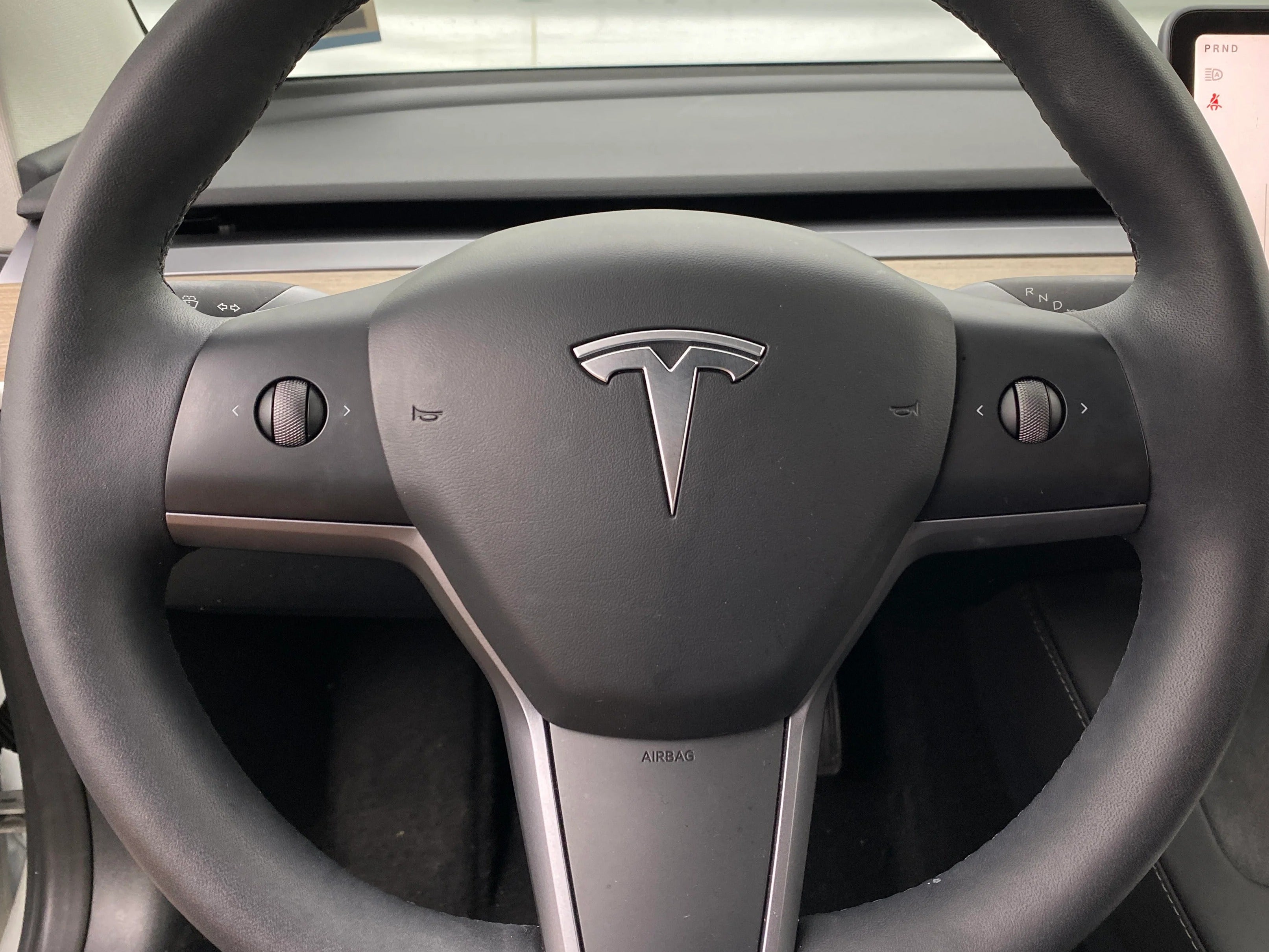 2023 Tesla Model 3 Standard Range 4