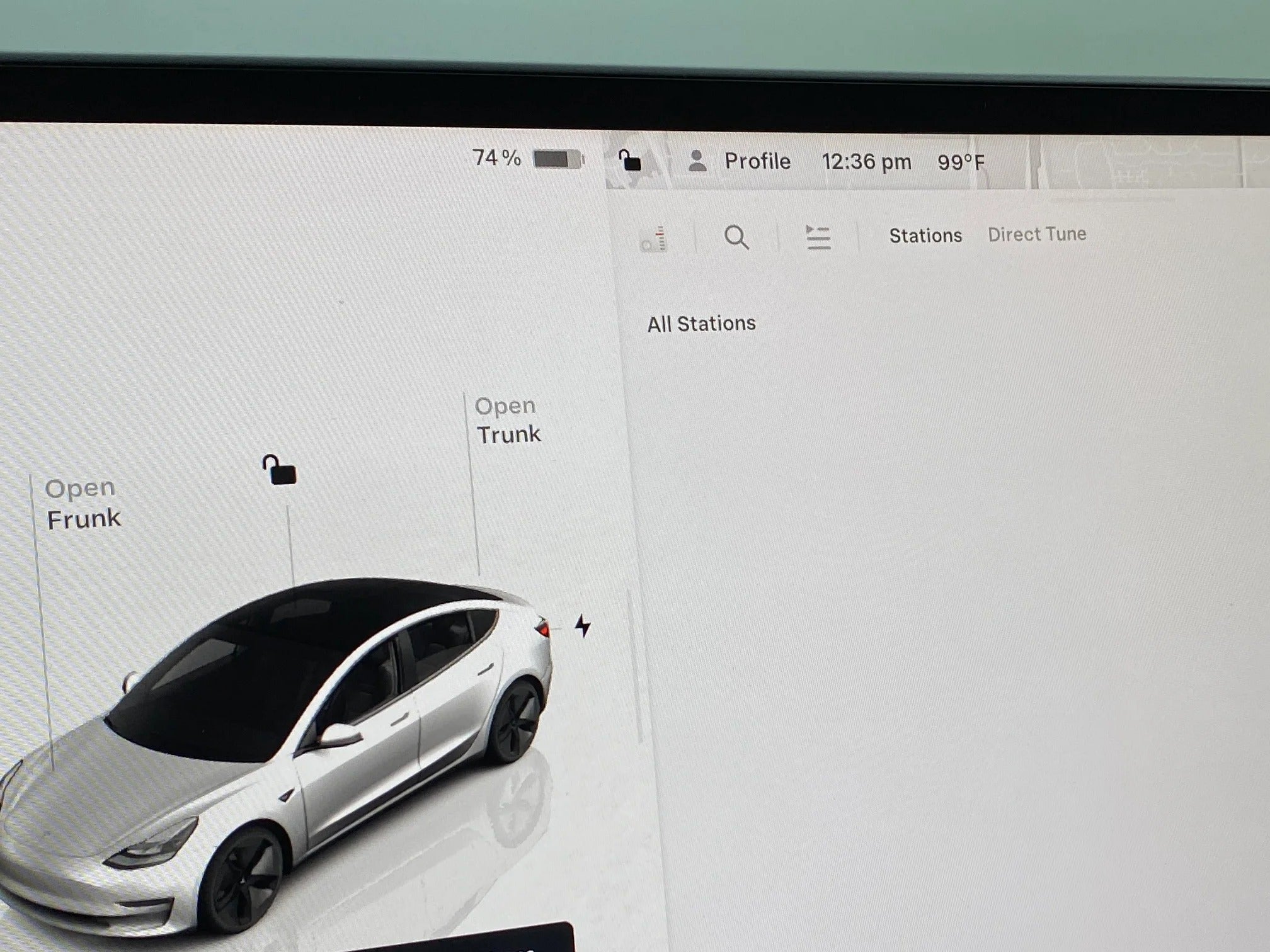 2023 Tesla Model 3 Standard Range 3