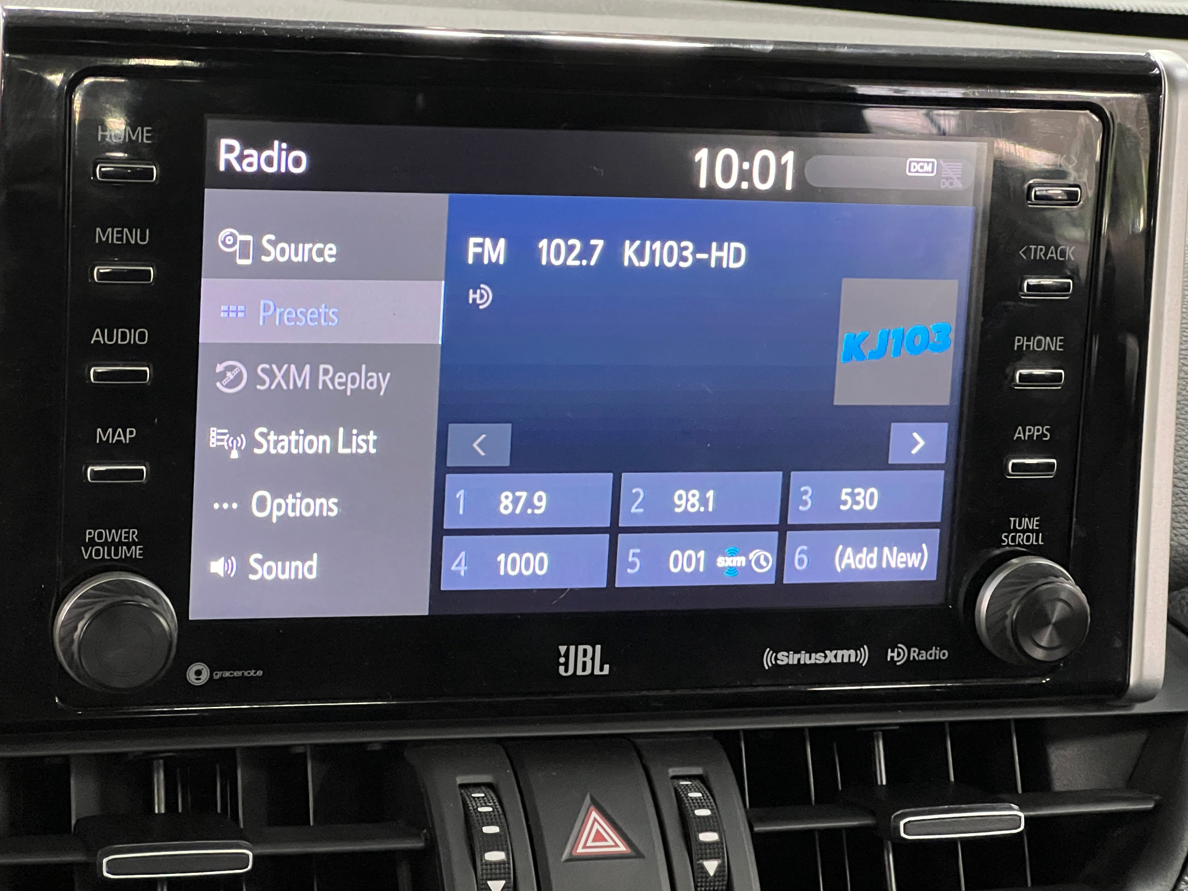 Thumbnail: 2019 Toyota RAV4 - 3