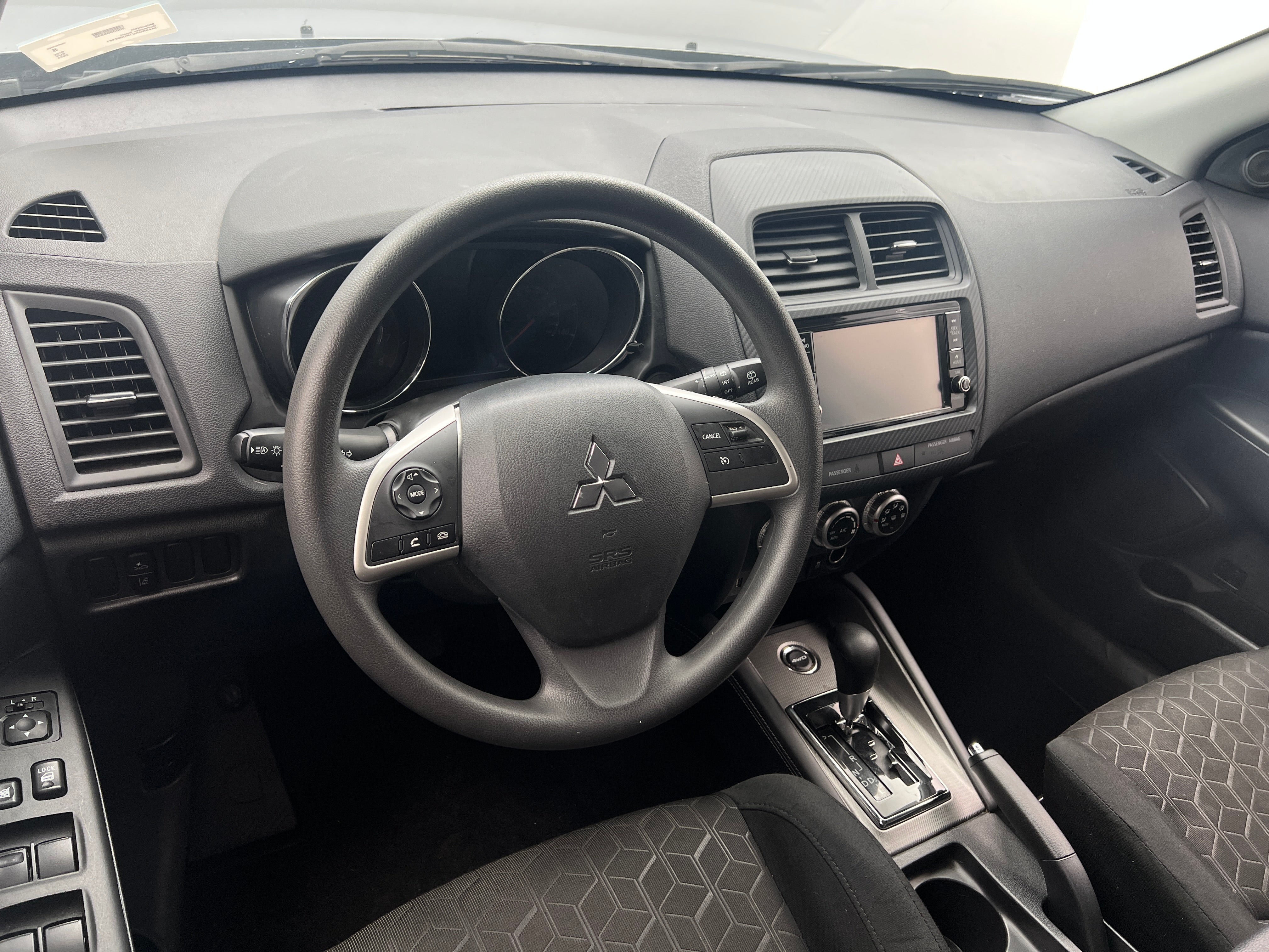 2024 Mitsubishi Outlander Sport ES 3
