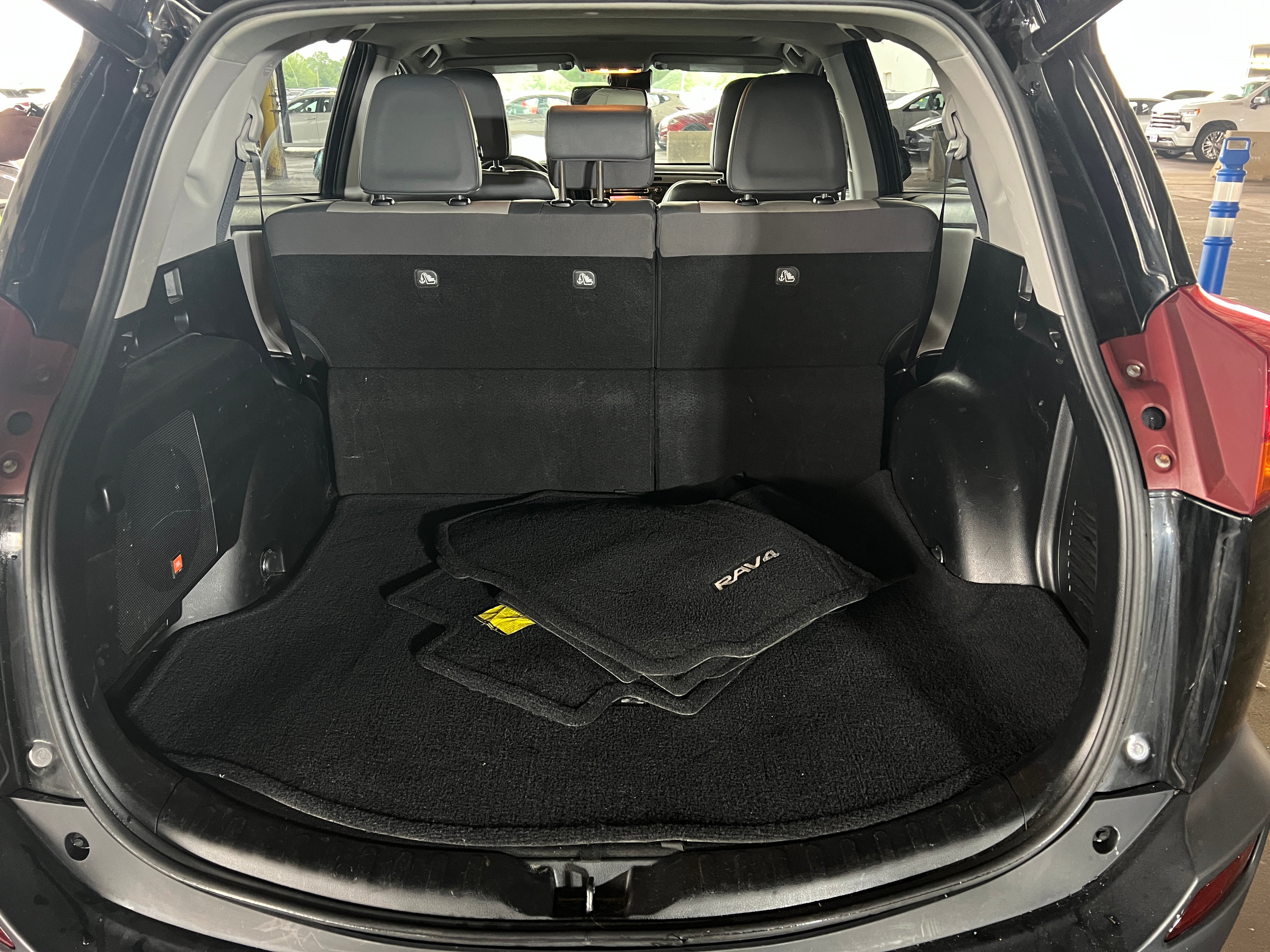 2015 Toyota RAV4 Limited 6