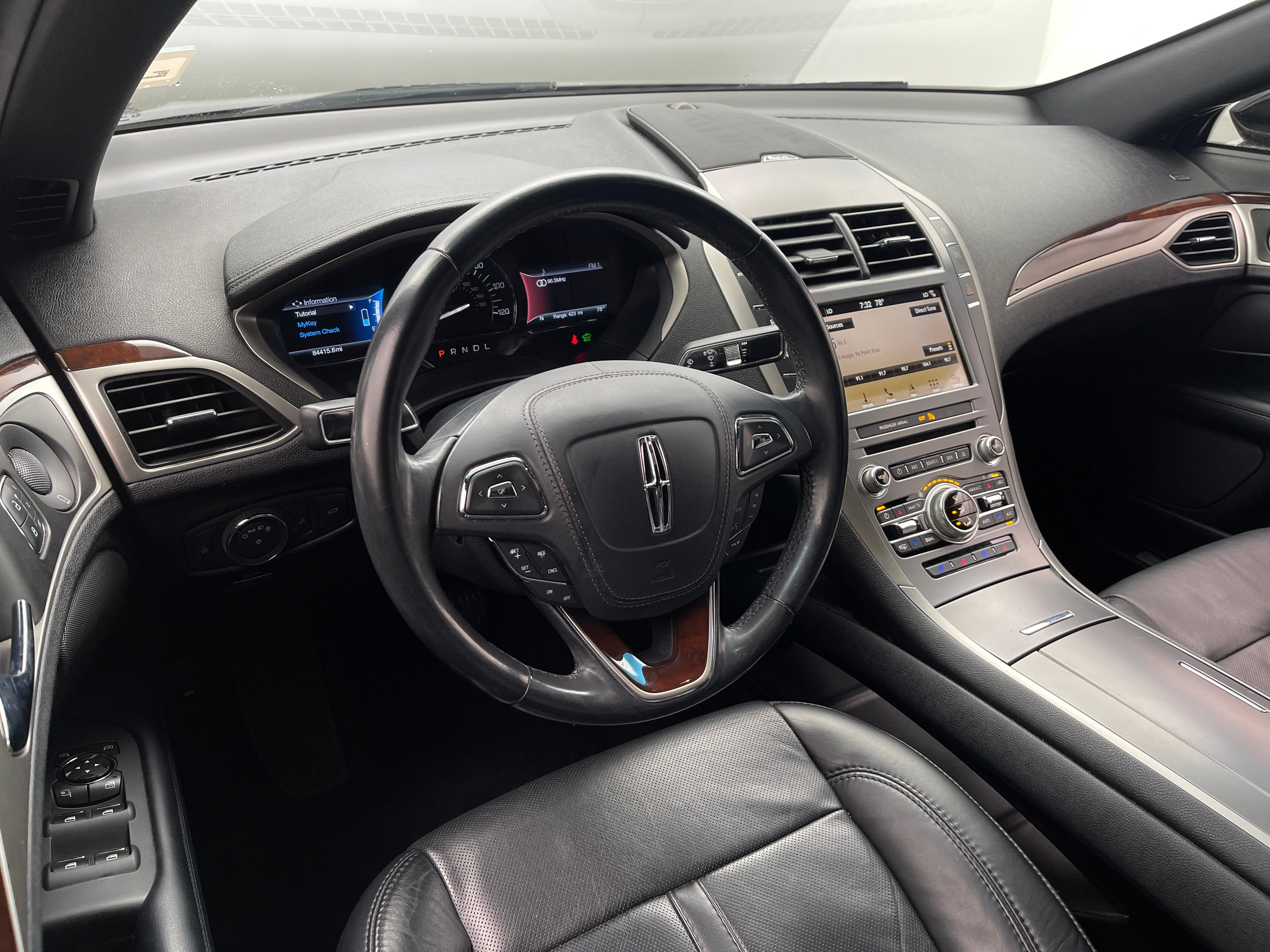 2017 Lincoln MKZ Reserve 2