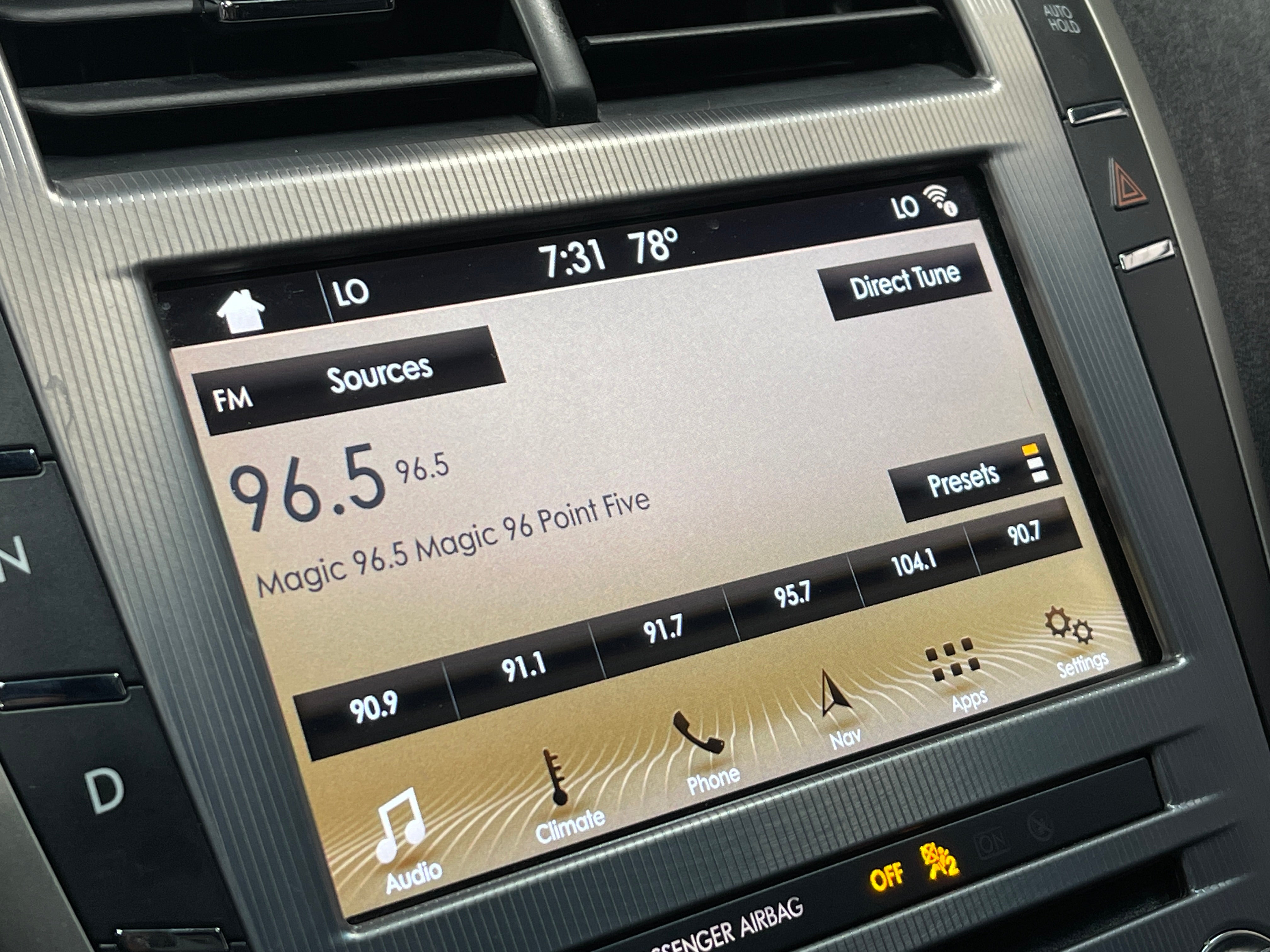 2017 Lincoln MKZ Reserve 3