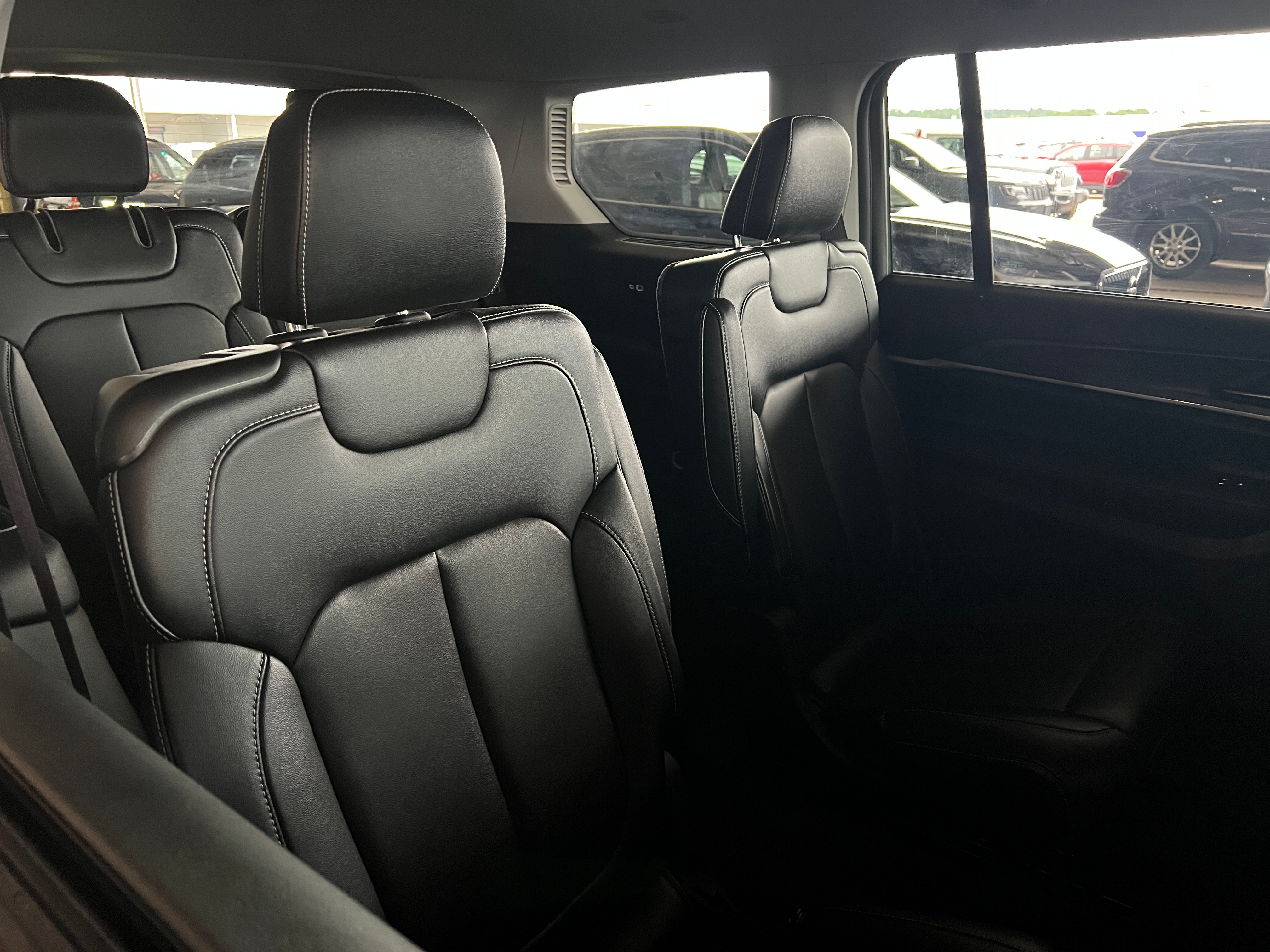 2023 Jeep Grand Cherokee L Limited Edition 5