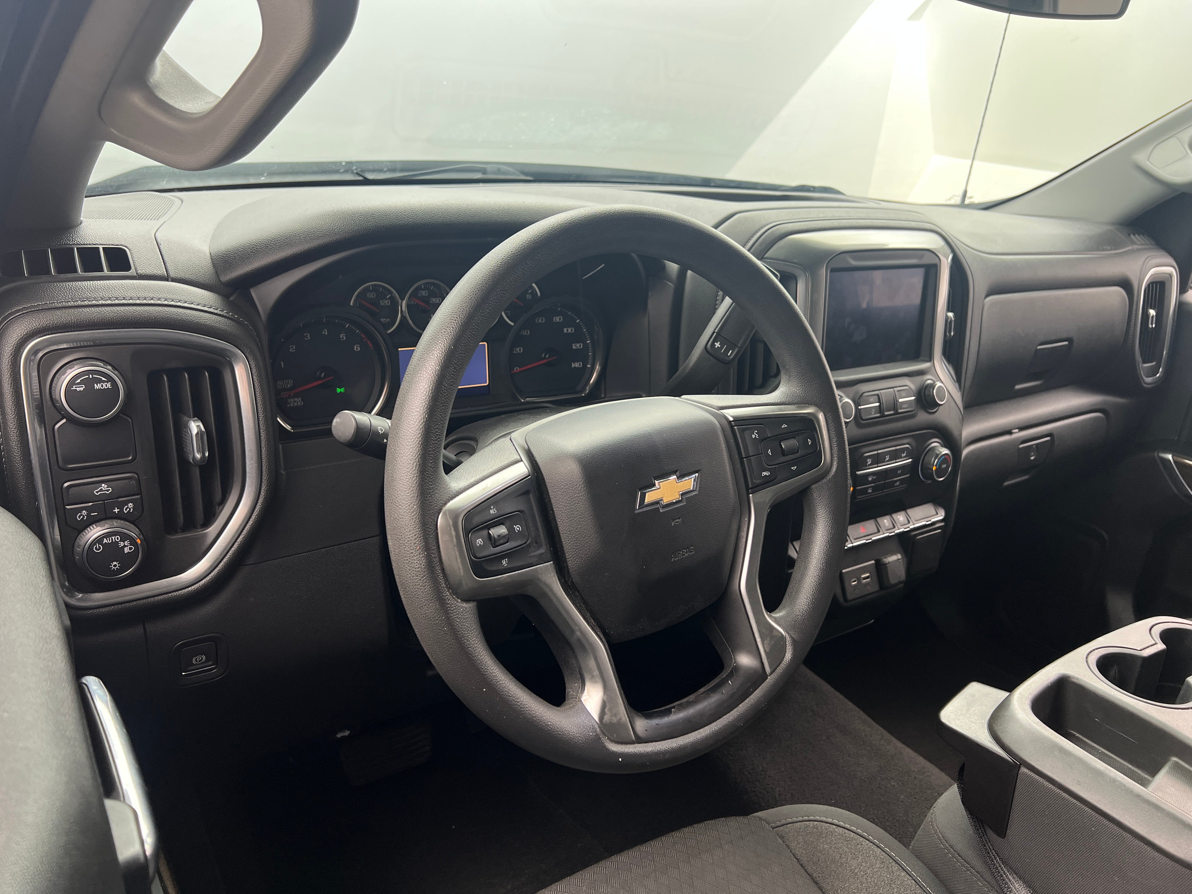 2020 Chevrolet Silverado 1500 LT 3