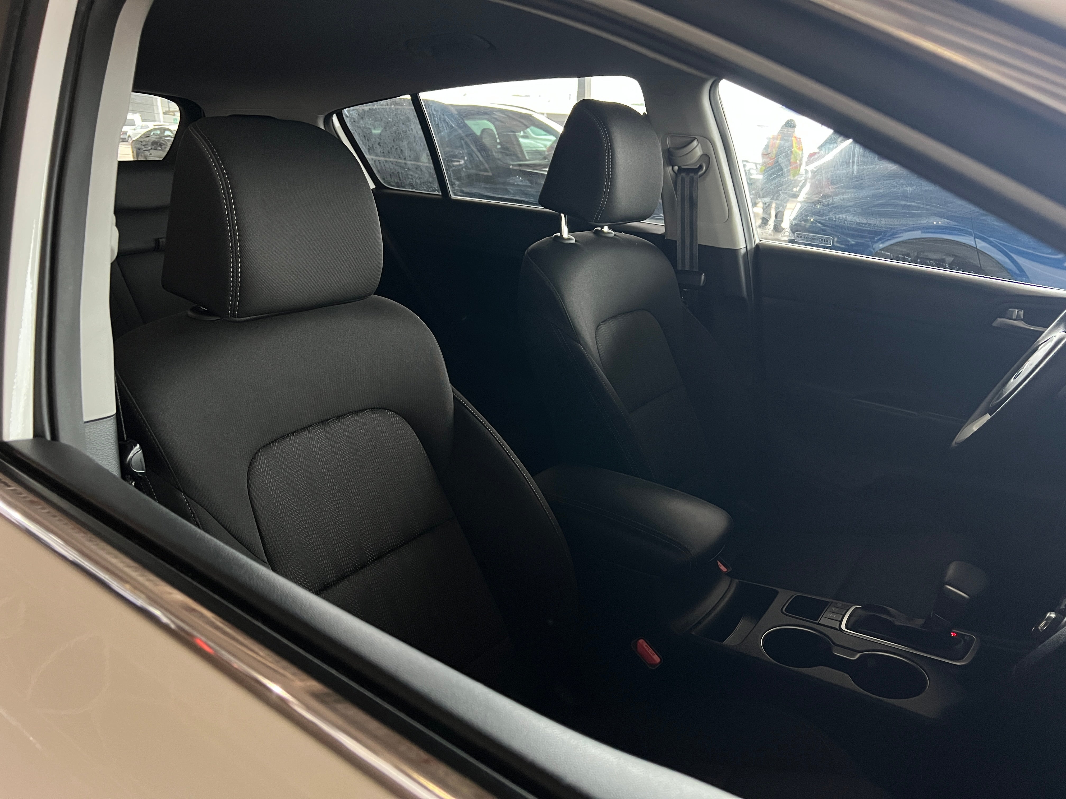 2020 Kia Sportage LX 2