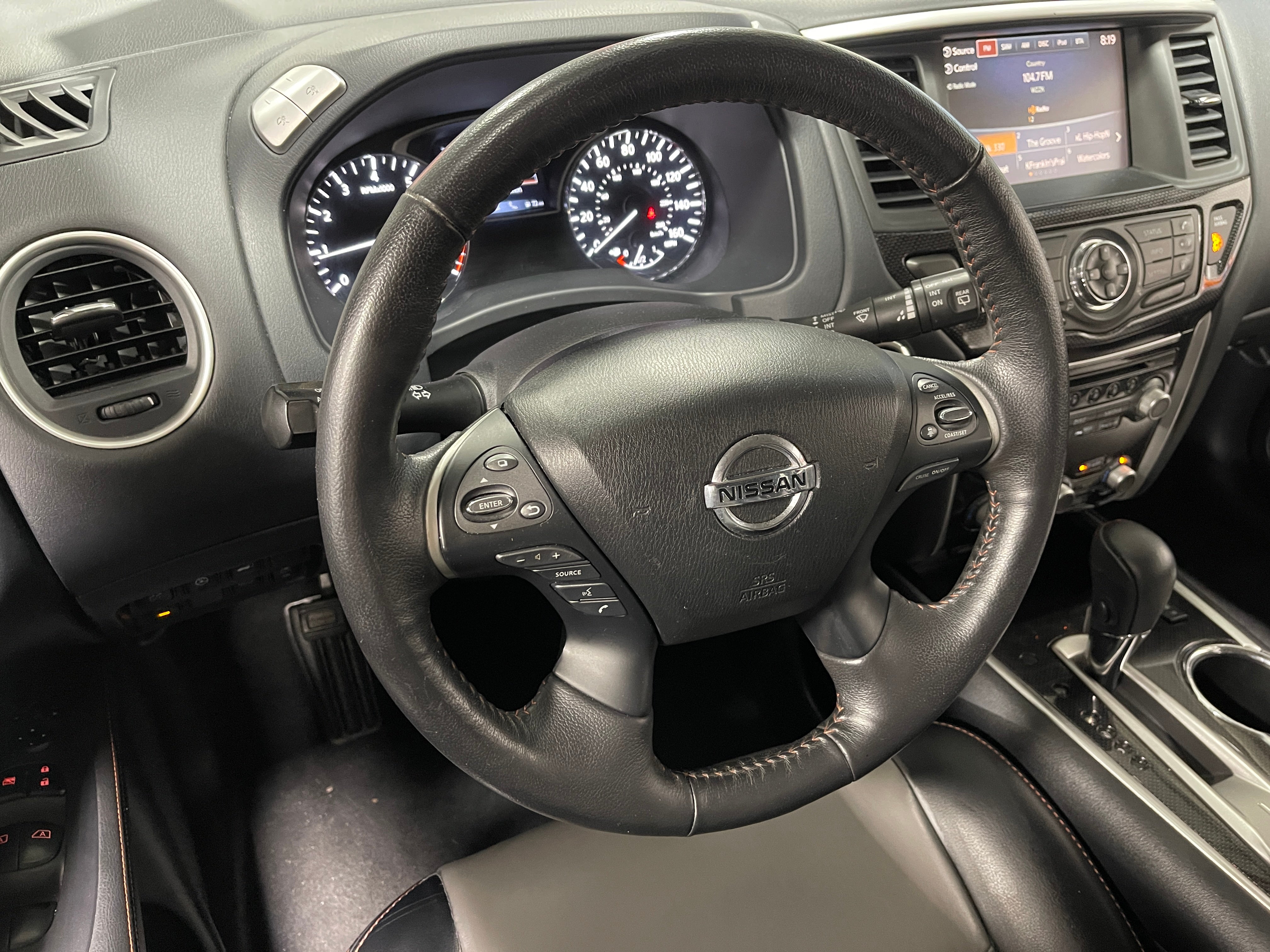 2020 Nissan Pathfinder SL 4