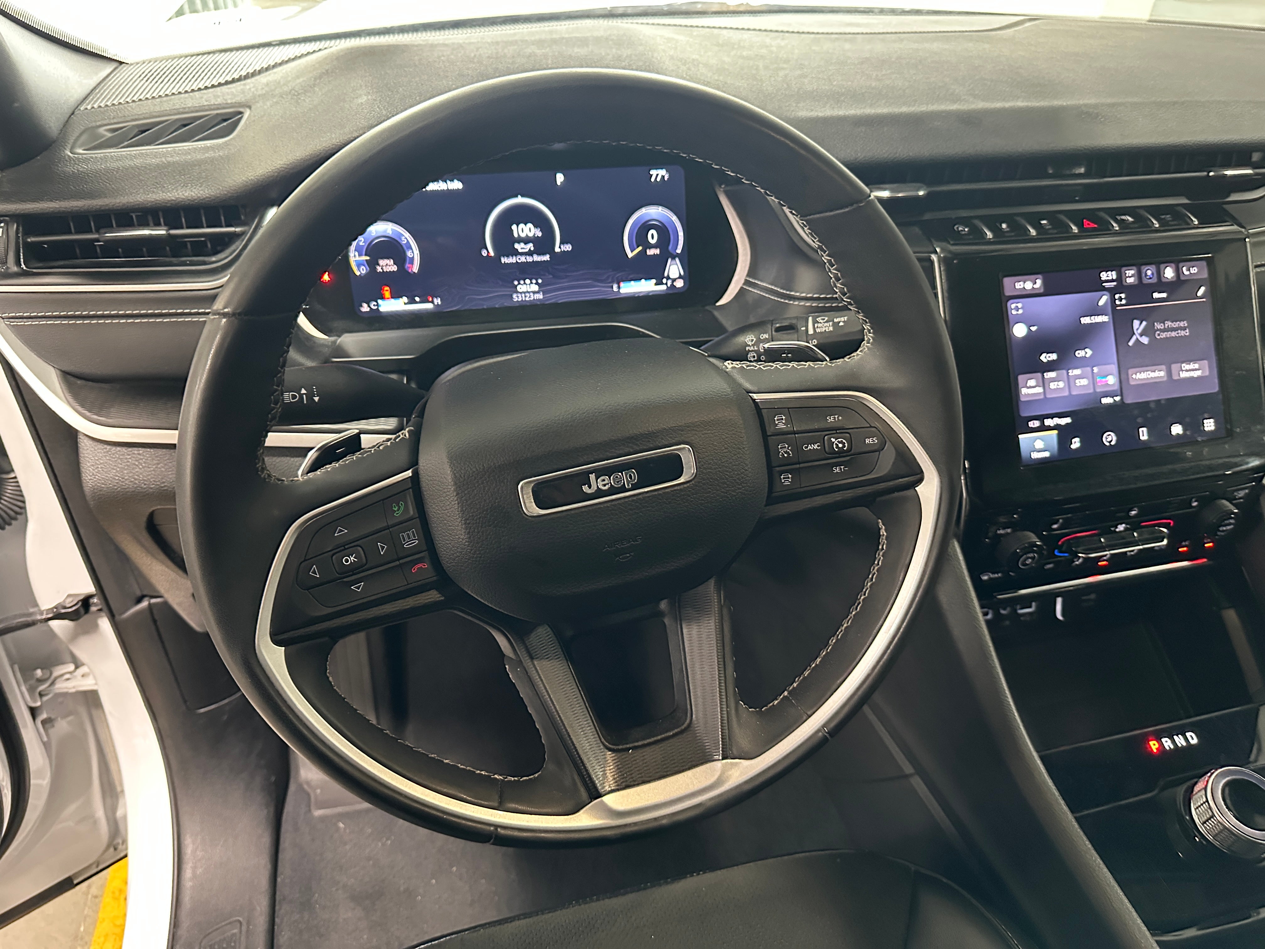 2023 Jeep Grand Cherokee L Altitude 5
