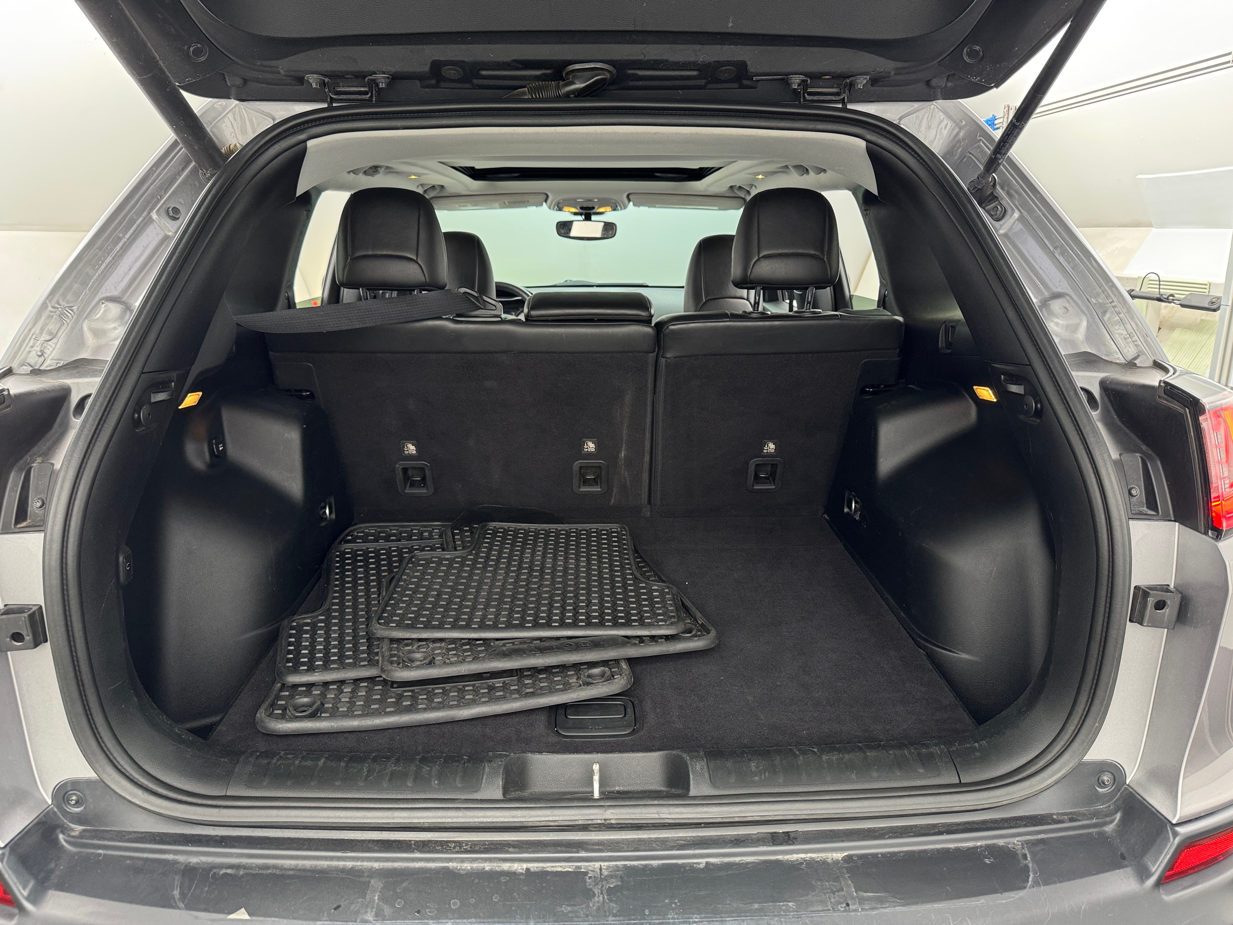 2019 Jeep Cherokee Latitude 6