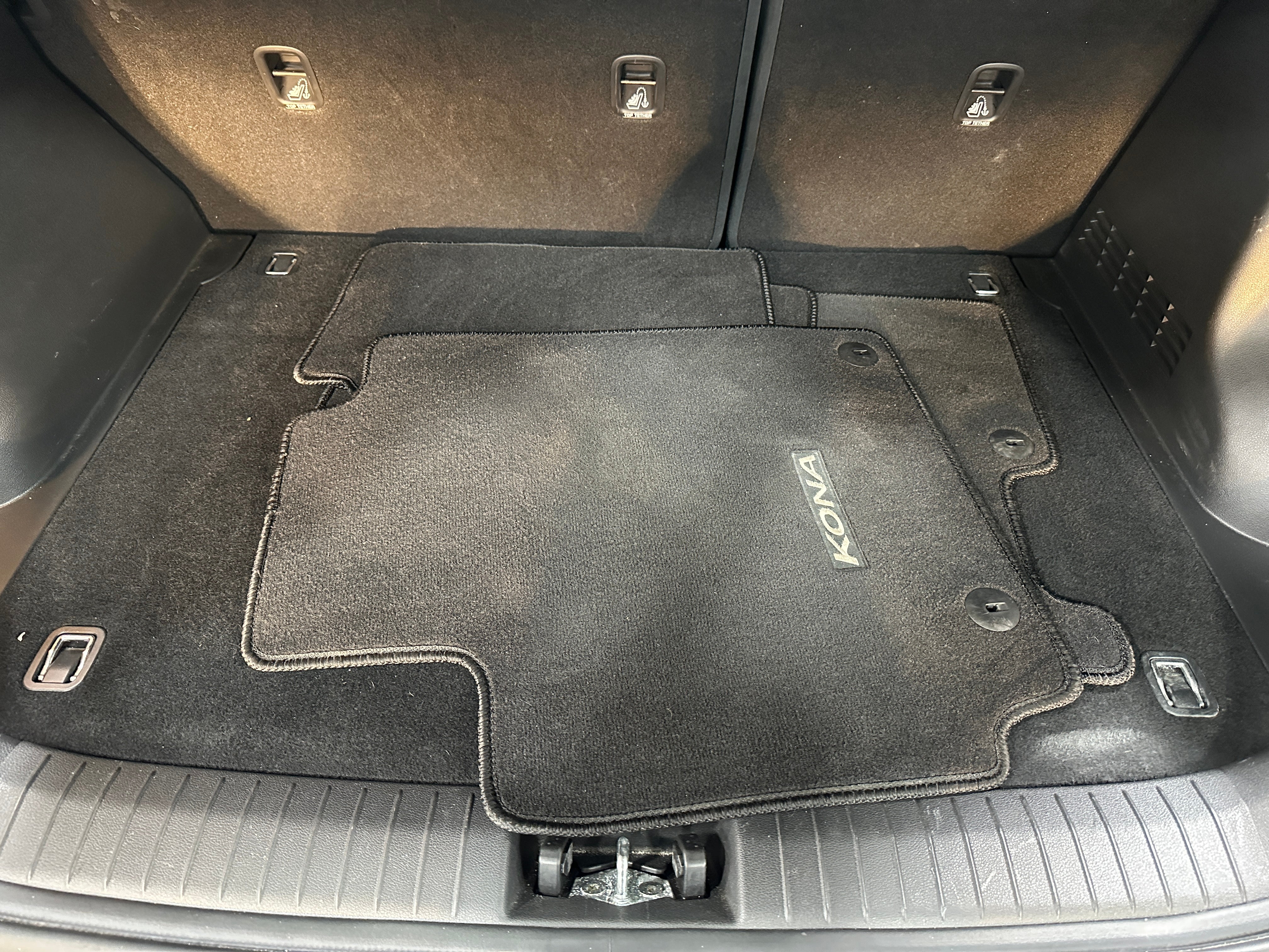 2022 Hyundai Kona Limited 7
