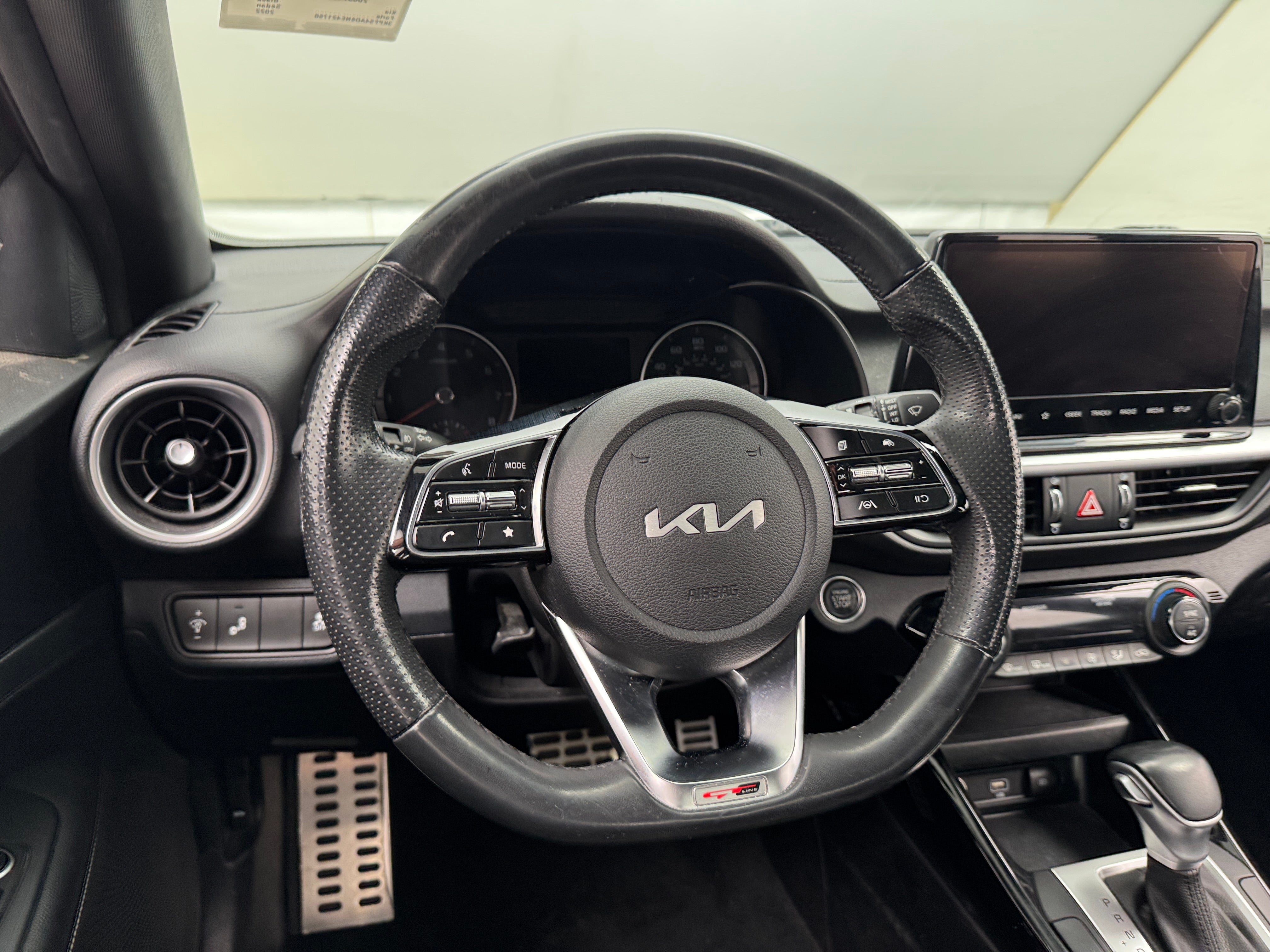 2022 Kia Forte GT-Line 4