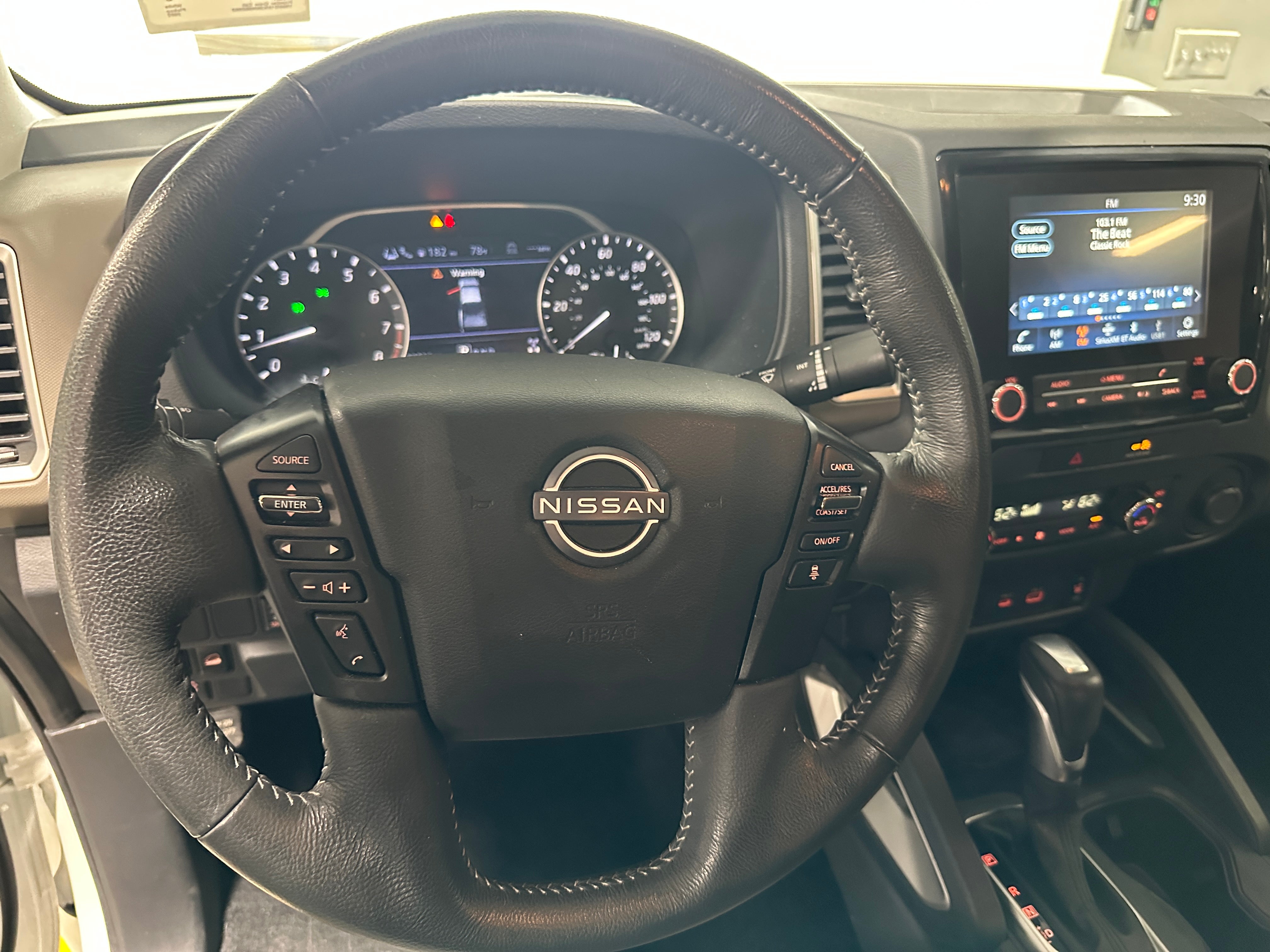 2022 Nissan Frontier SV 5