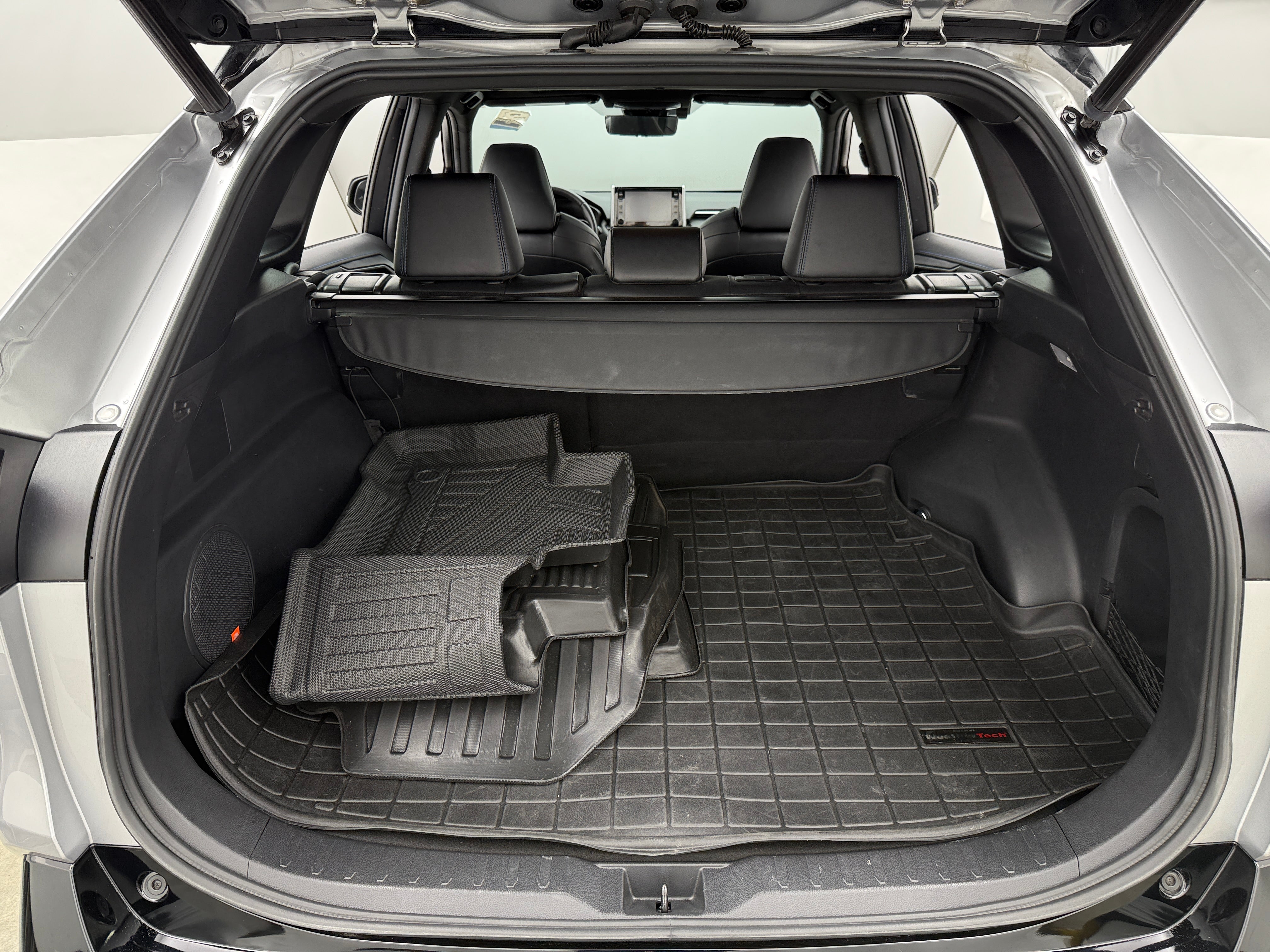 2021 Toyota RAV4 XSE 7