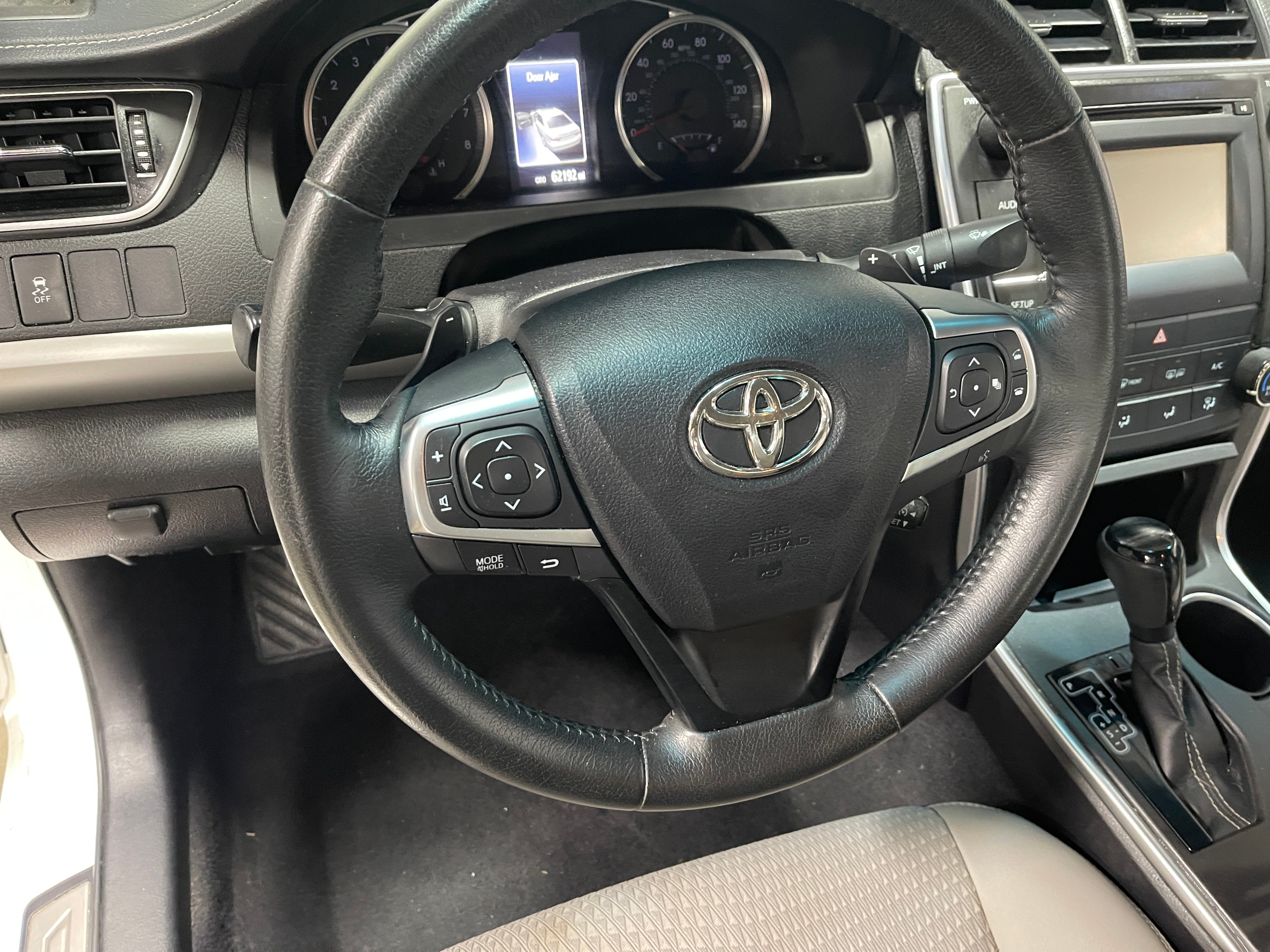 2015 Toyota Camry SE 5