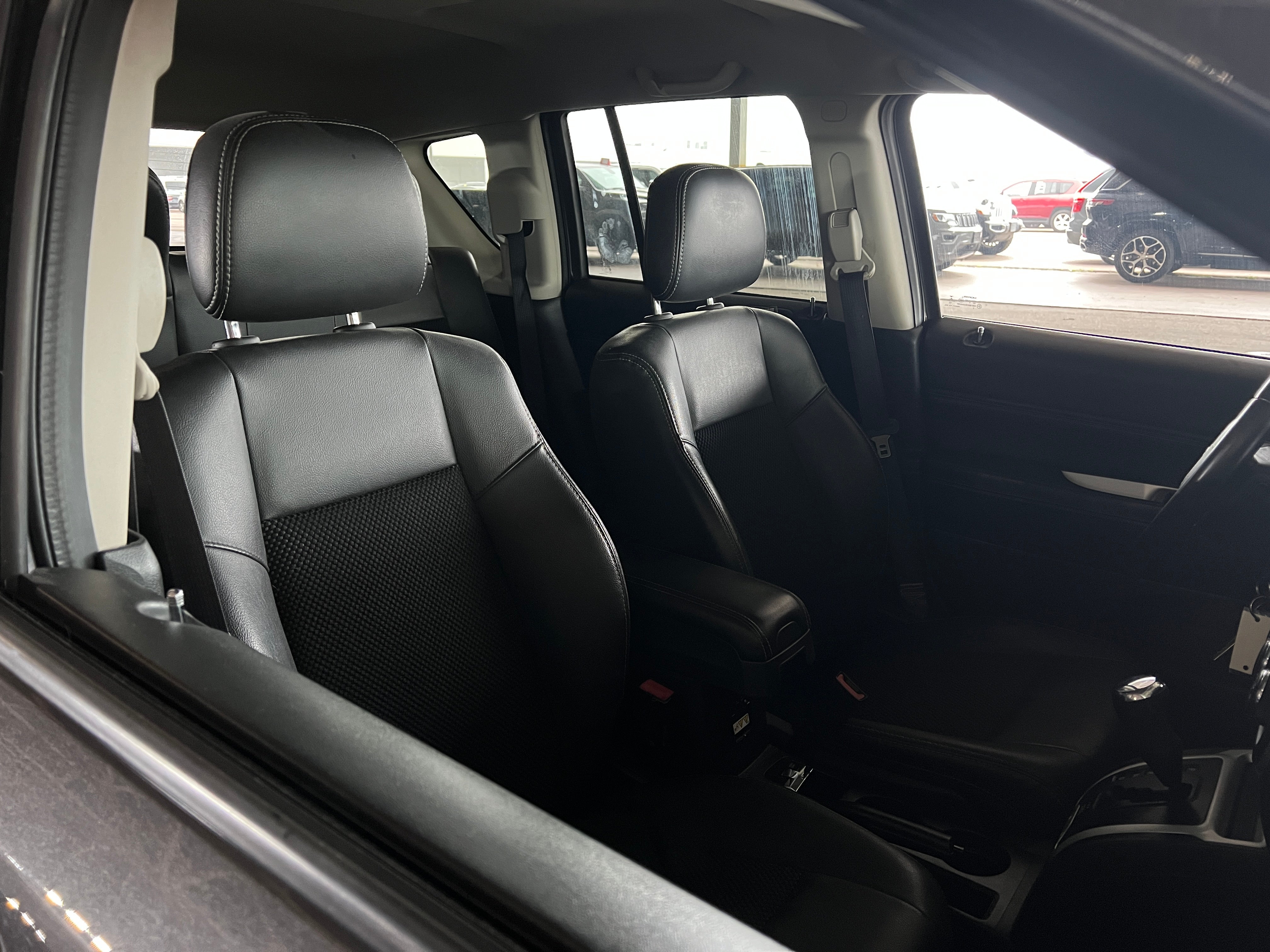 2015 Jeep Compass Latitude 2