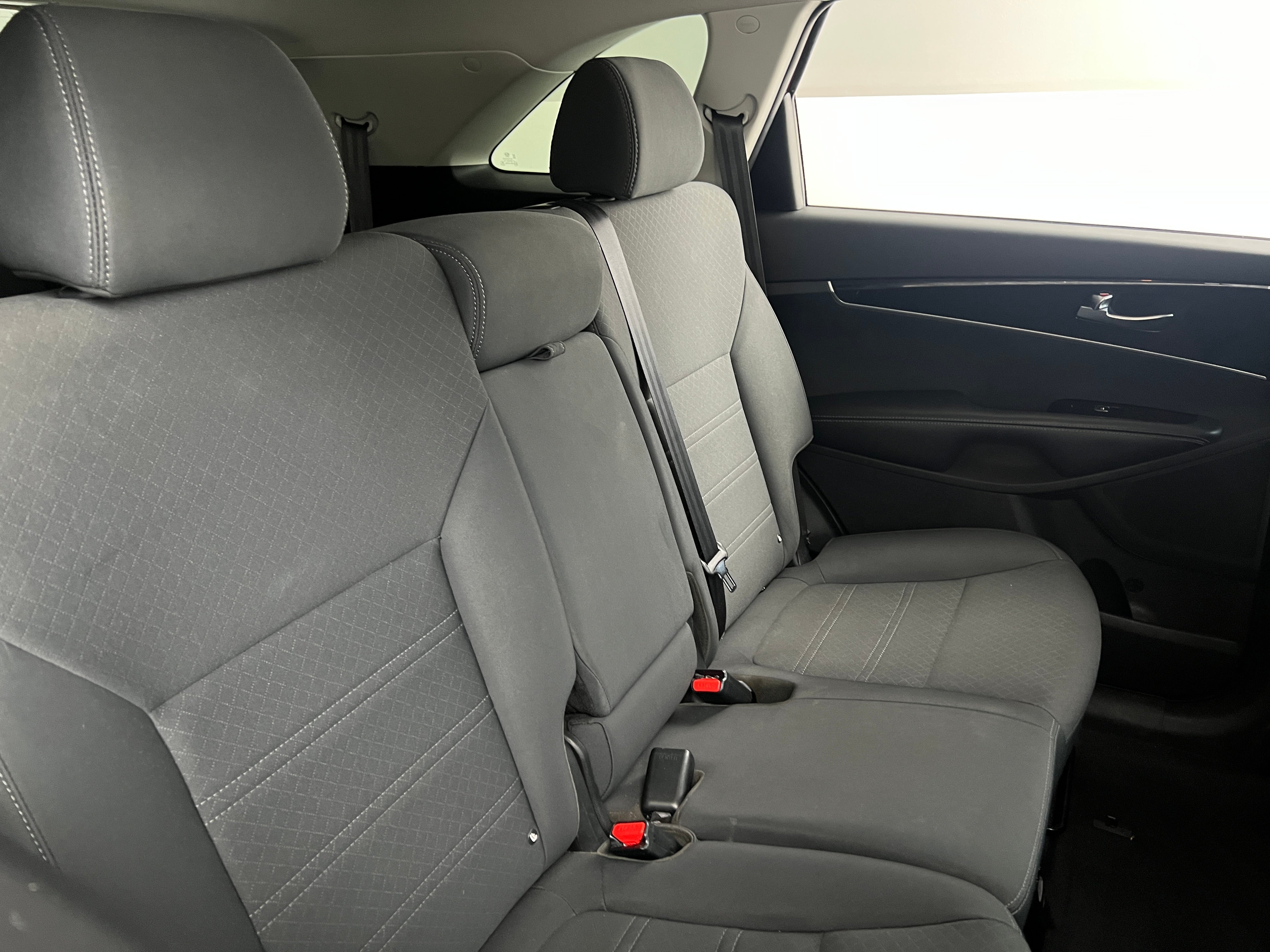 2020 Kia Sorento LX 6