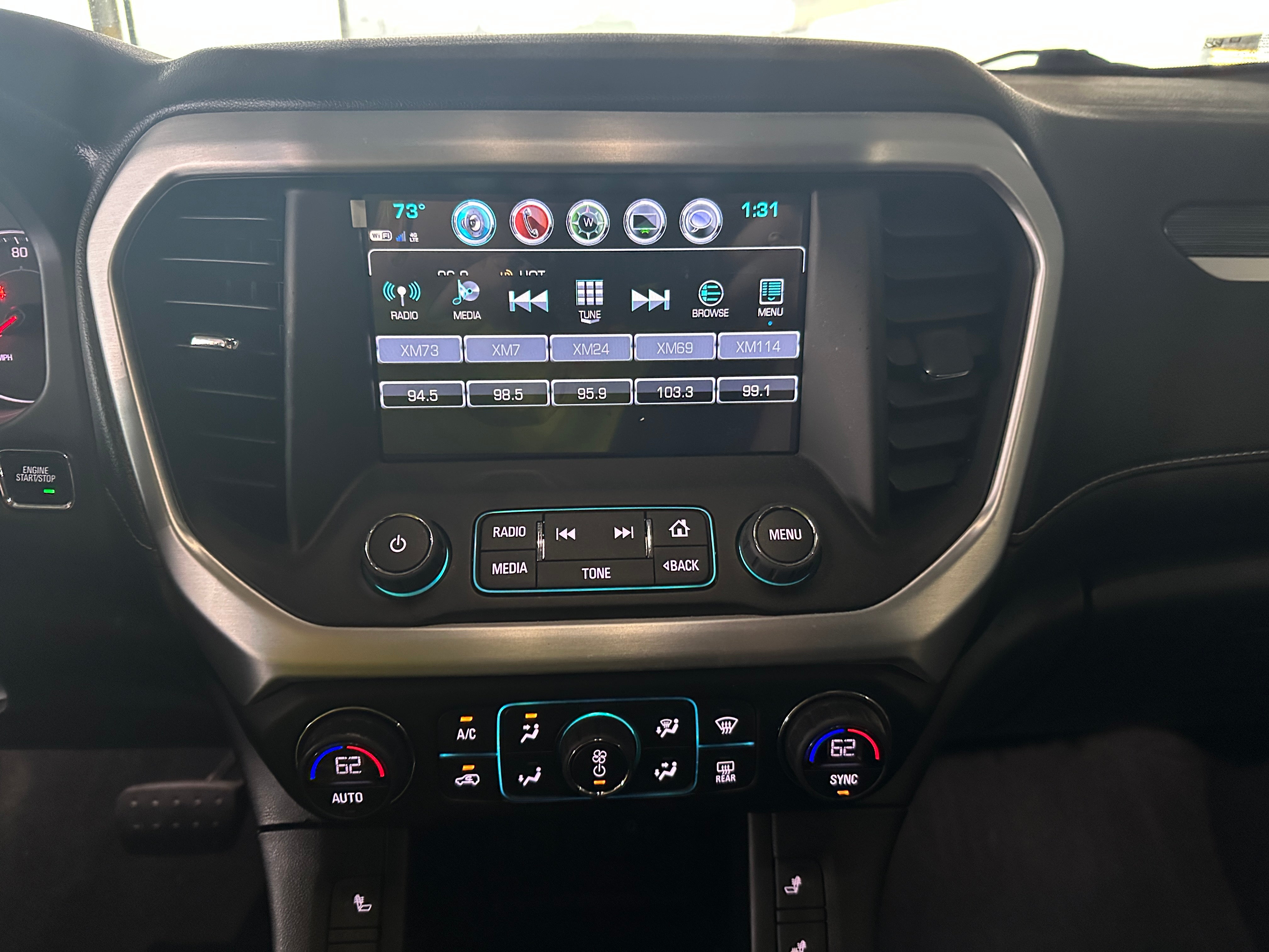 2019 GMC Acadia SLT 3
