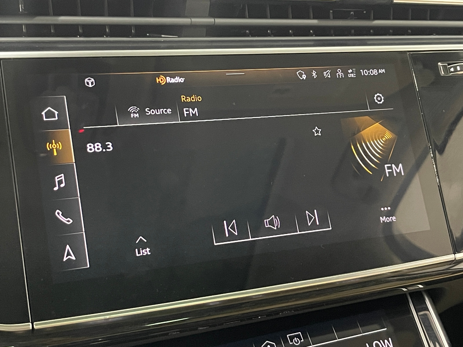Thumbnail: 2022 Audi Q7 - 3