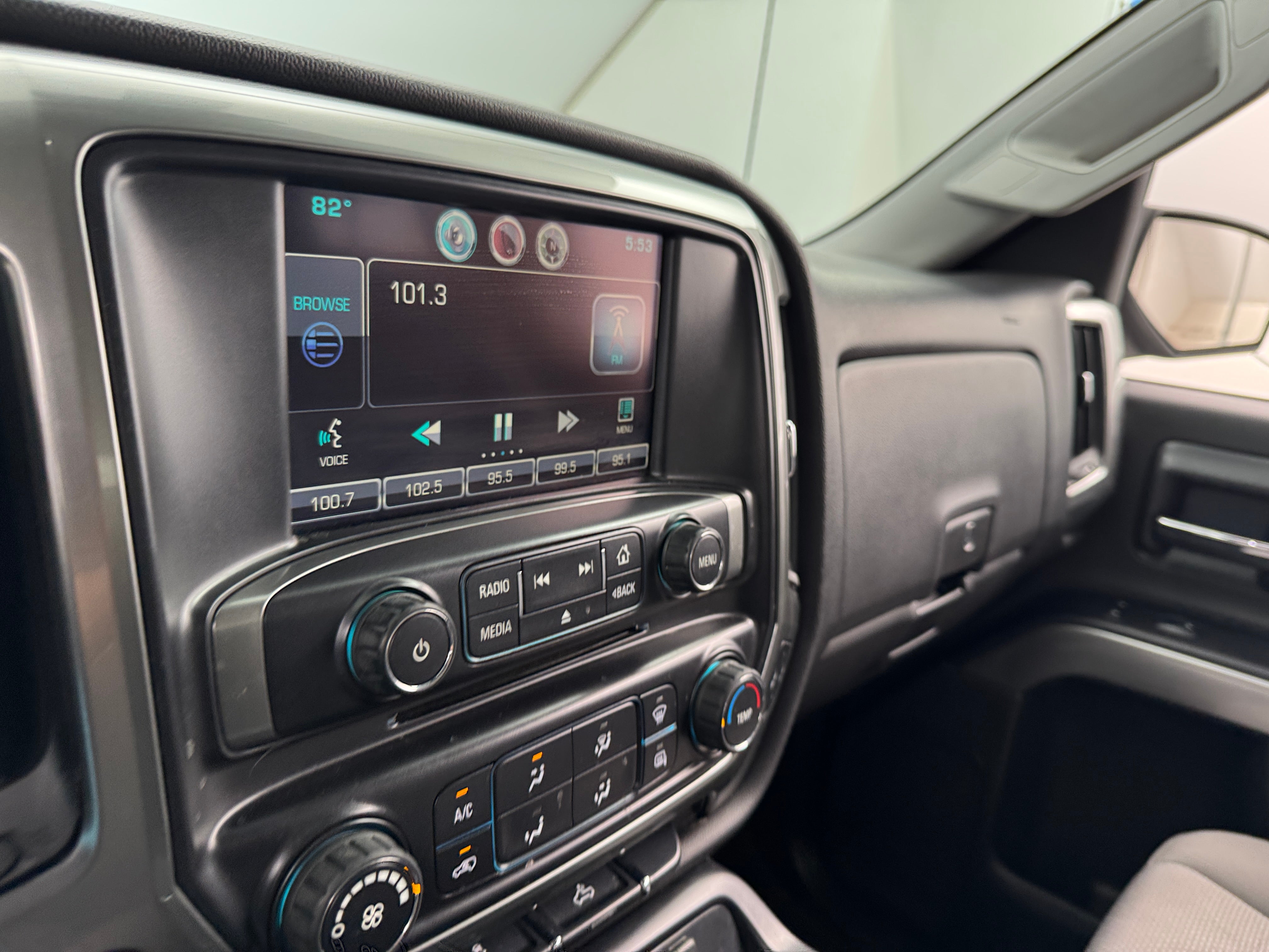 2015 Chevrolet Silverado 1500 LT 4