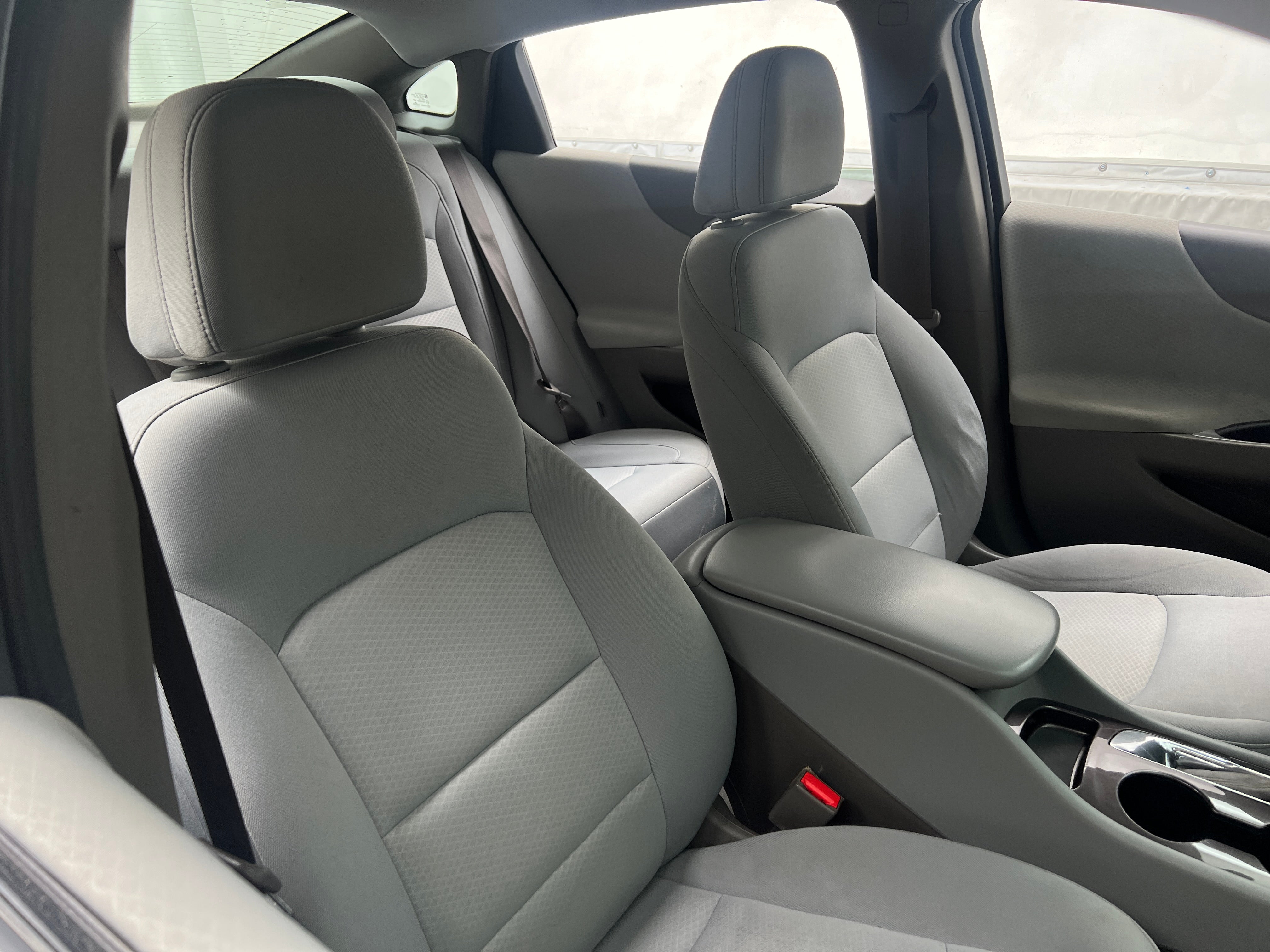 2017 Chevrolet Malibu LS 2