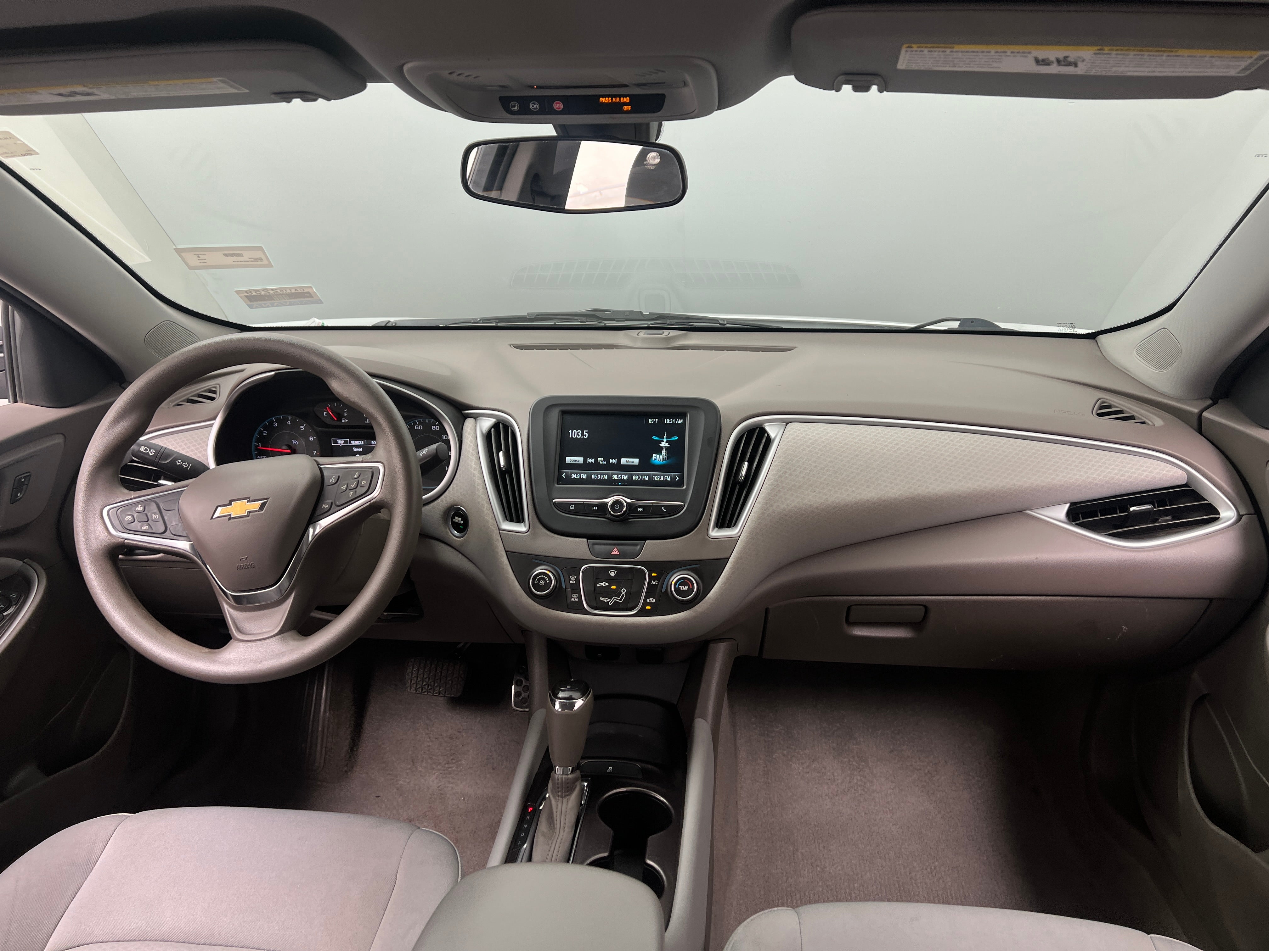 2017 Chevrolet Malibu LS 3