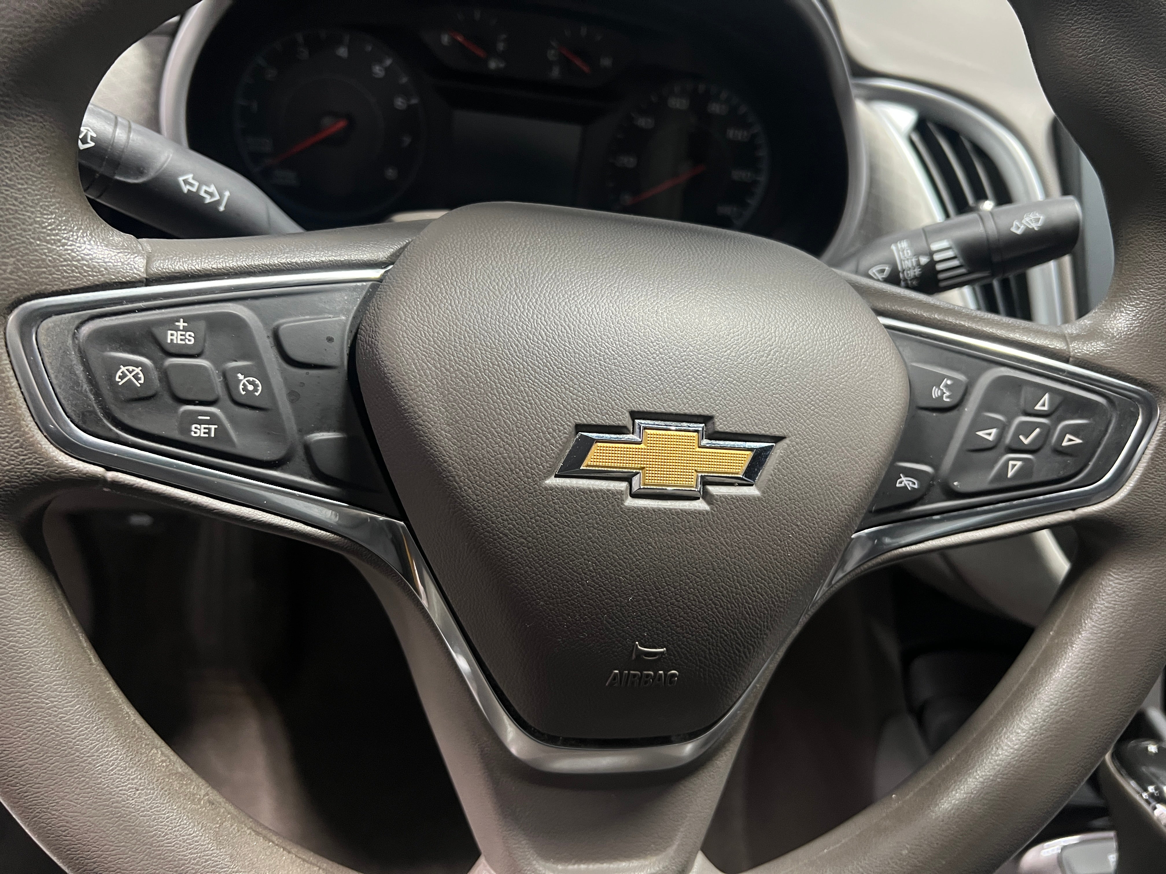 2017 Chevrolet Malibu LS 5