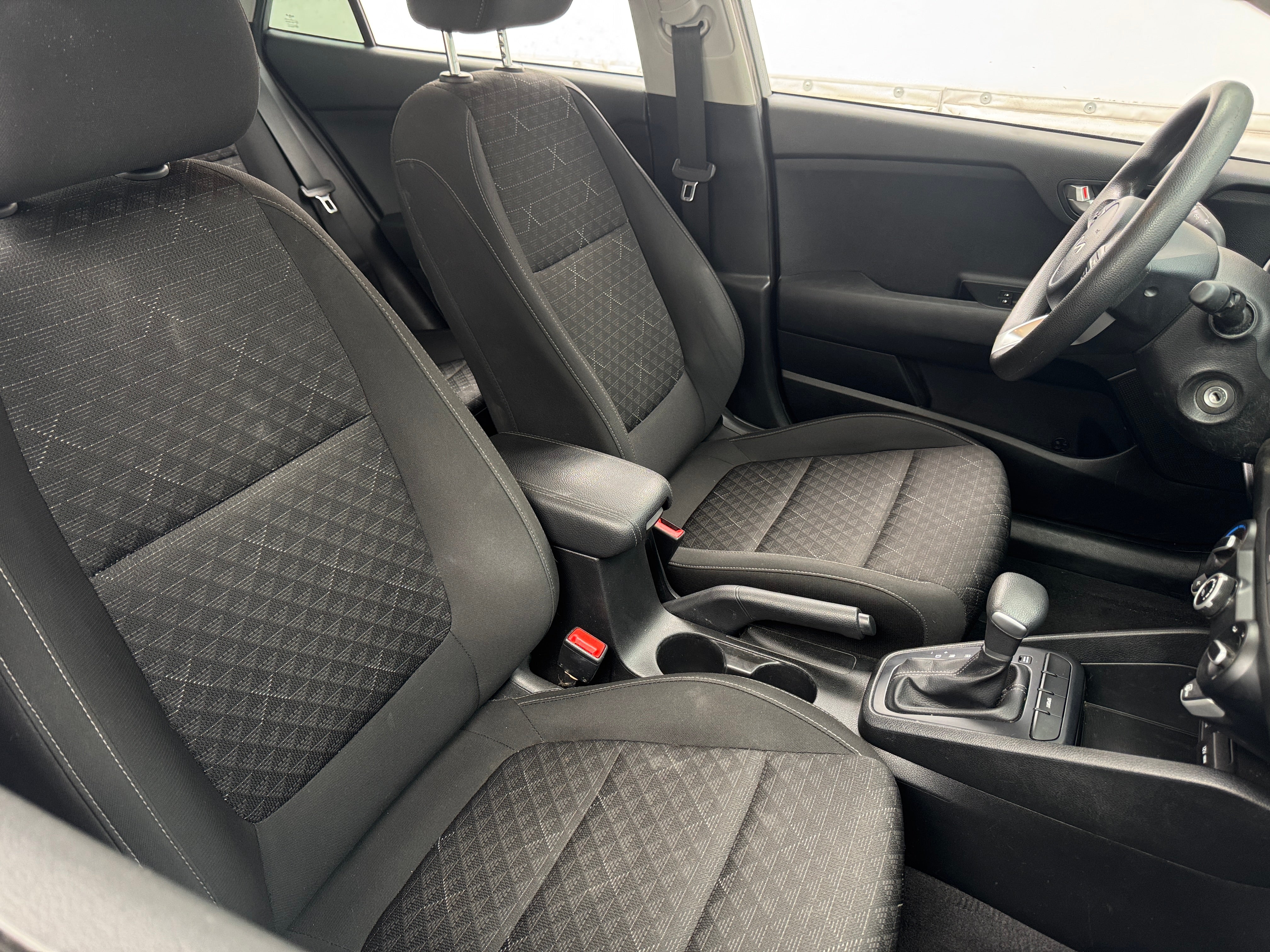 2023 Kia Rio S 2