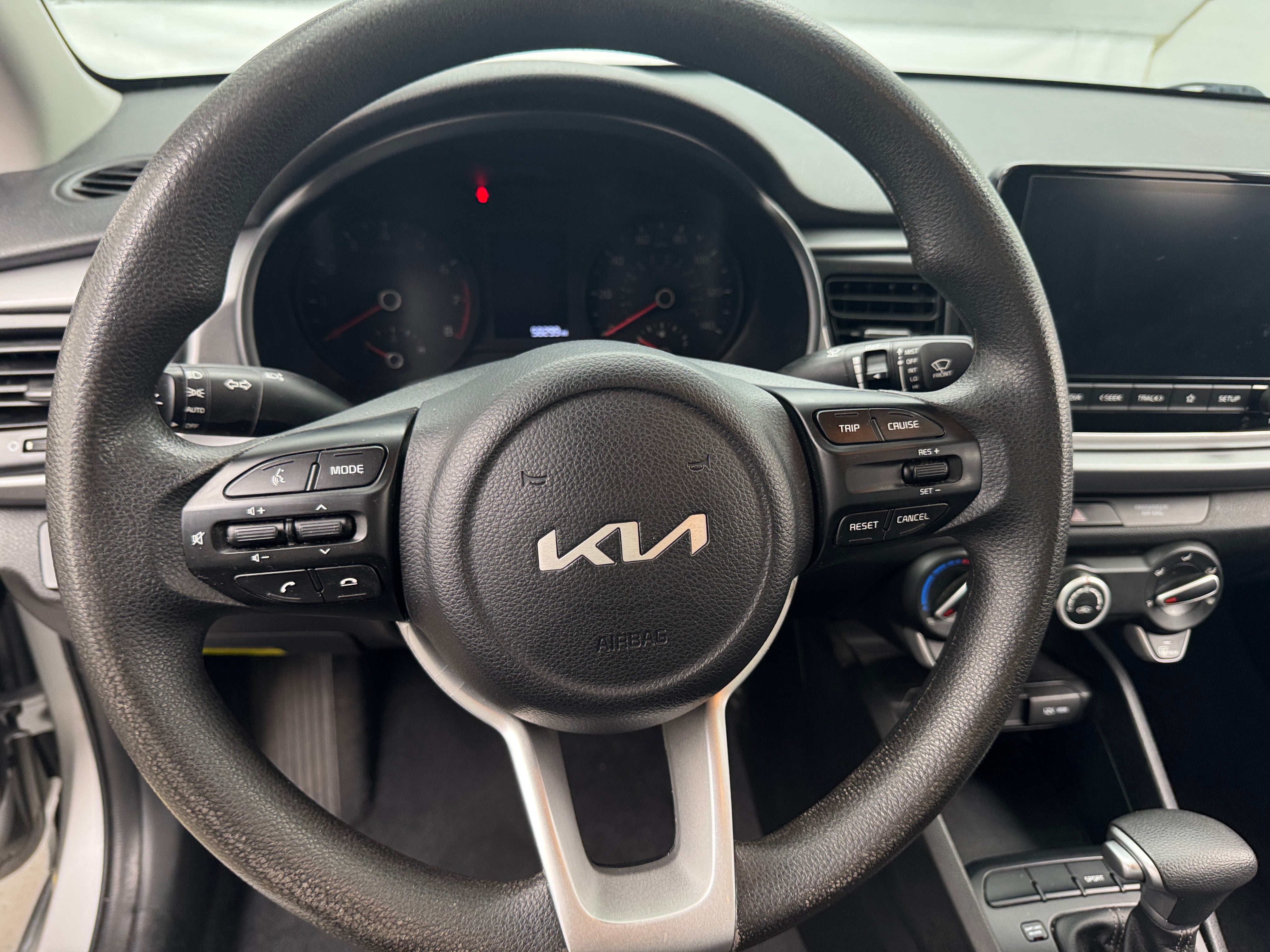 2023 Kia Rio S 5