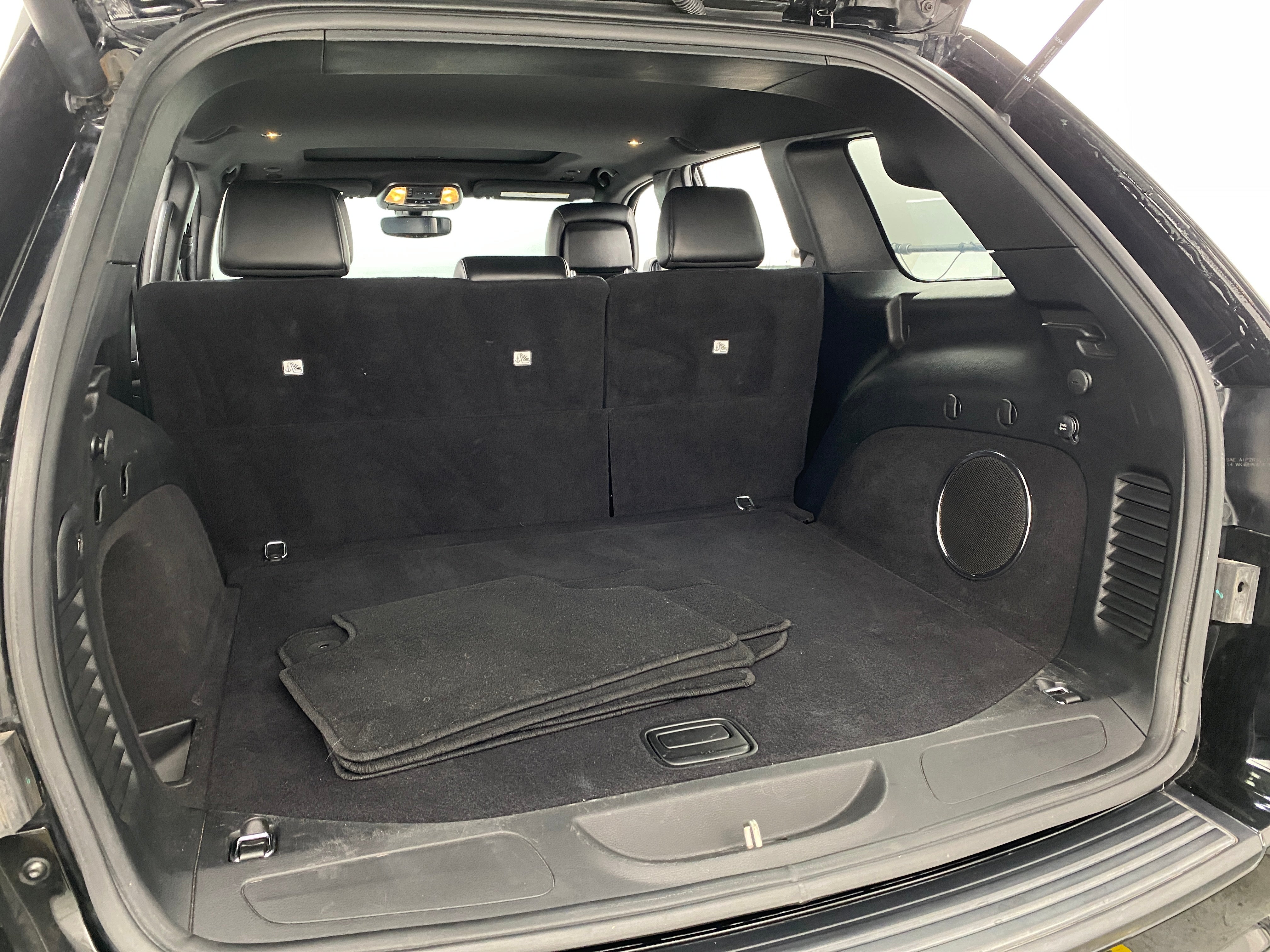 2019 Jeep Grand Cherokee Altitude 6
