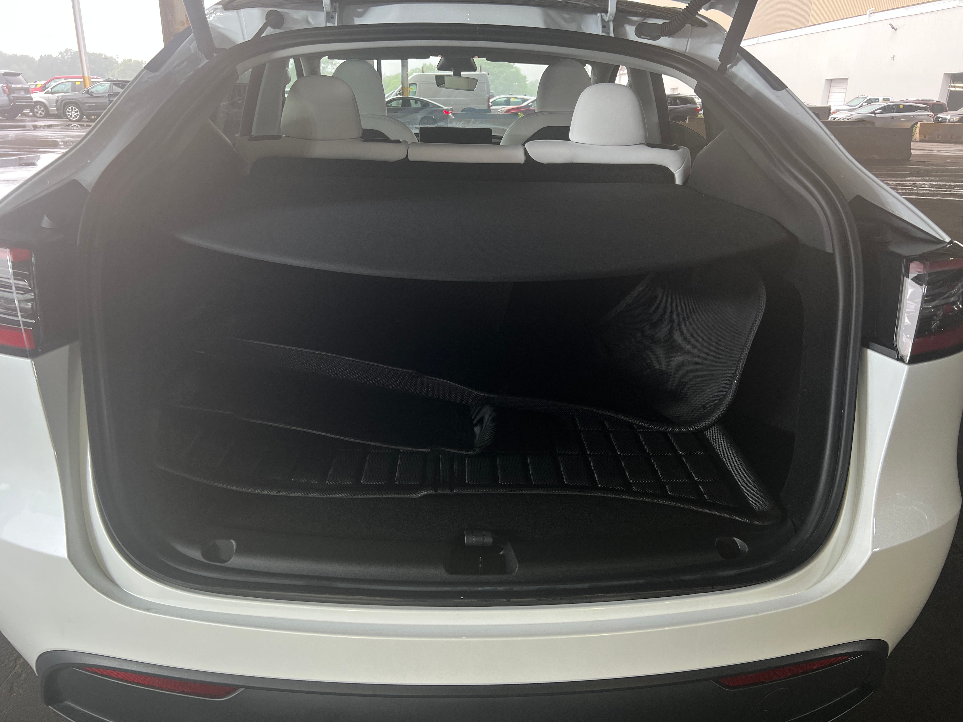 2023 Tesla Model Y Long Range 6