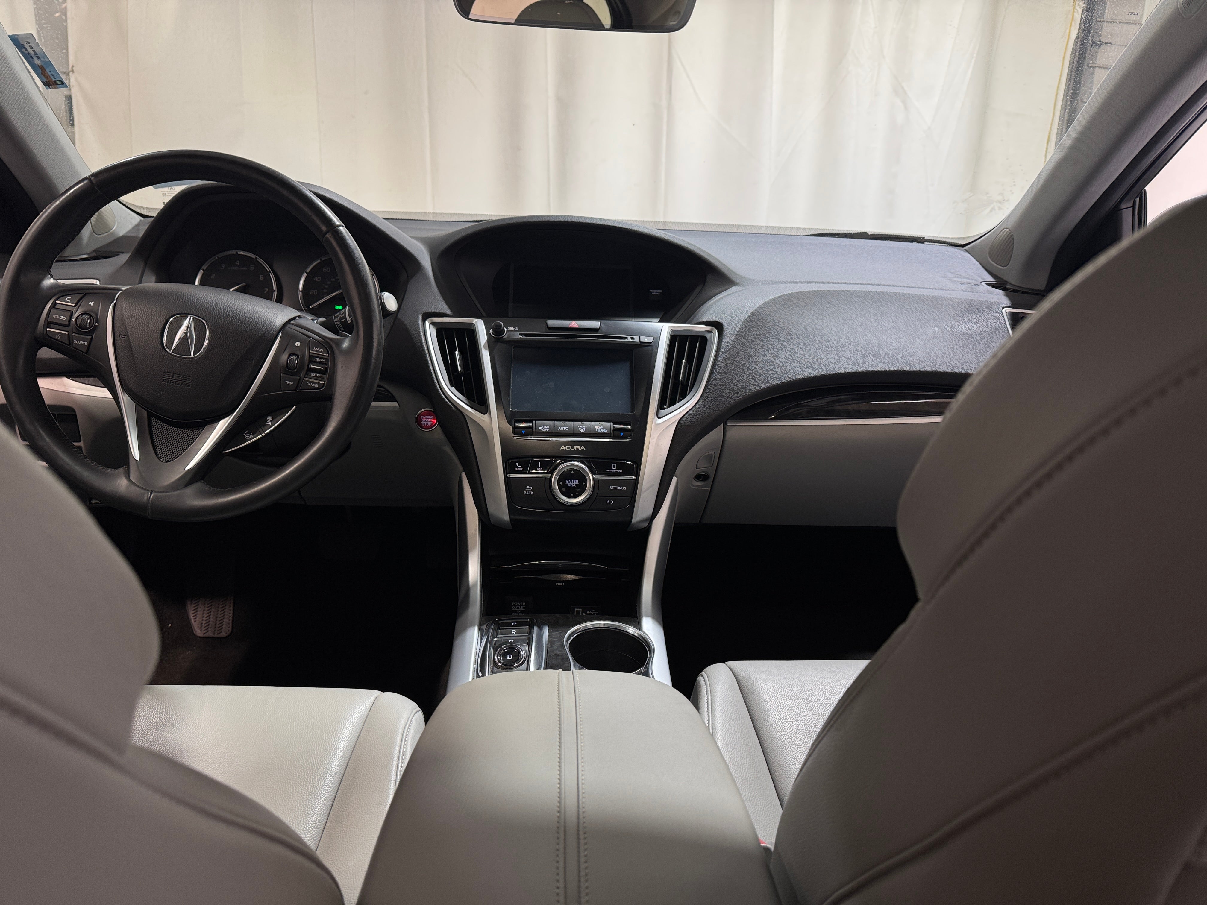 2018 Acura TLX Base 2