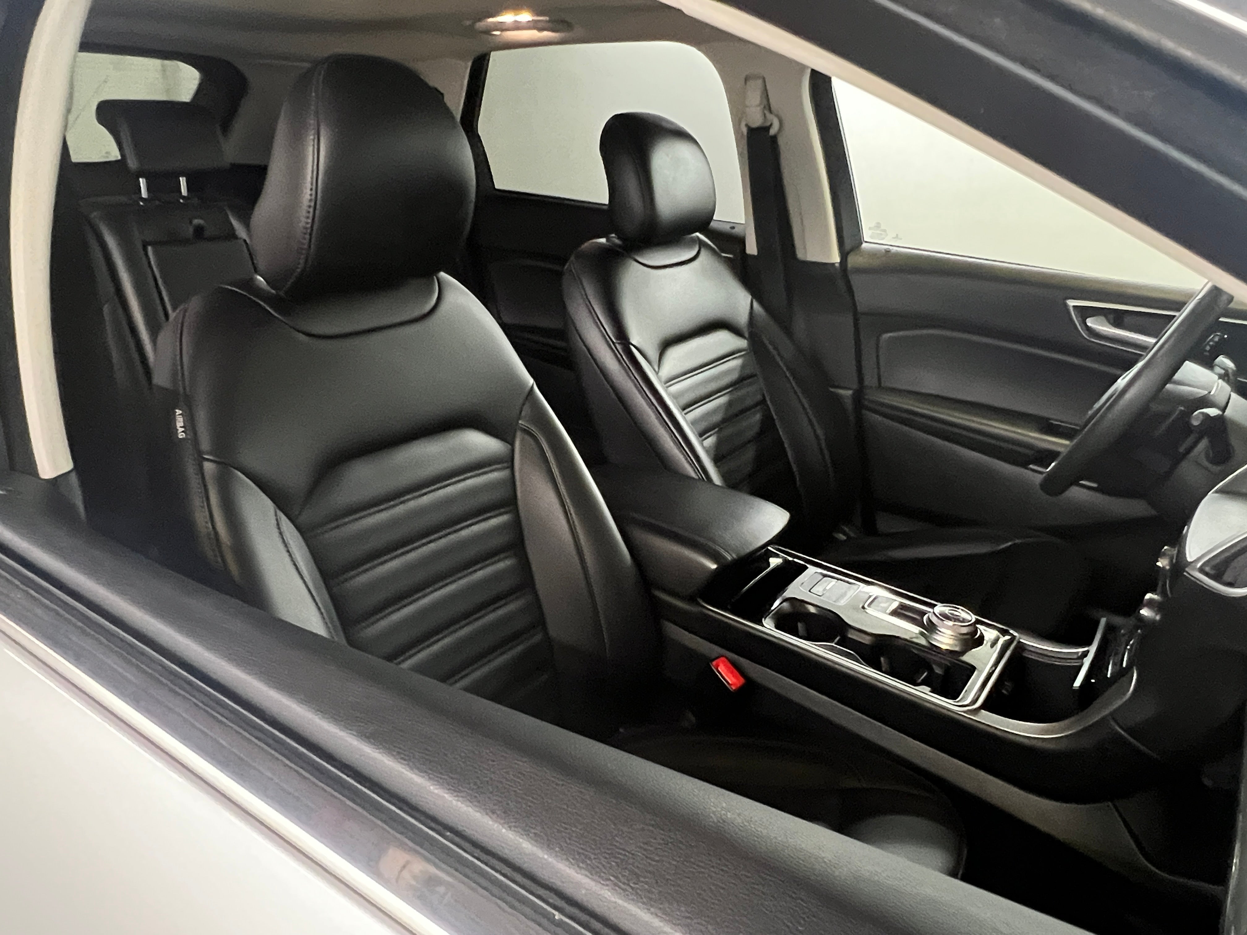 2019 Ford Edge SEL 2