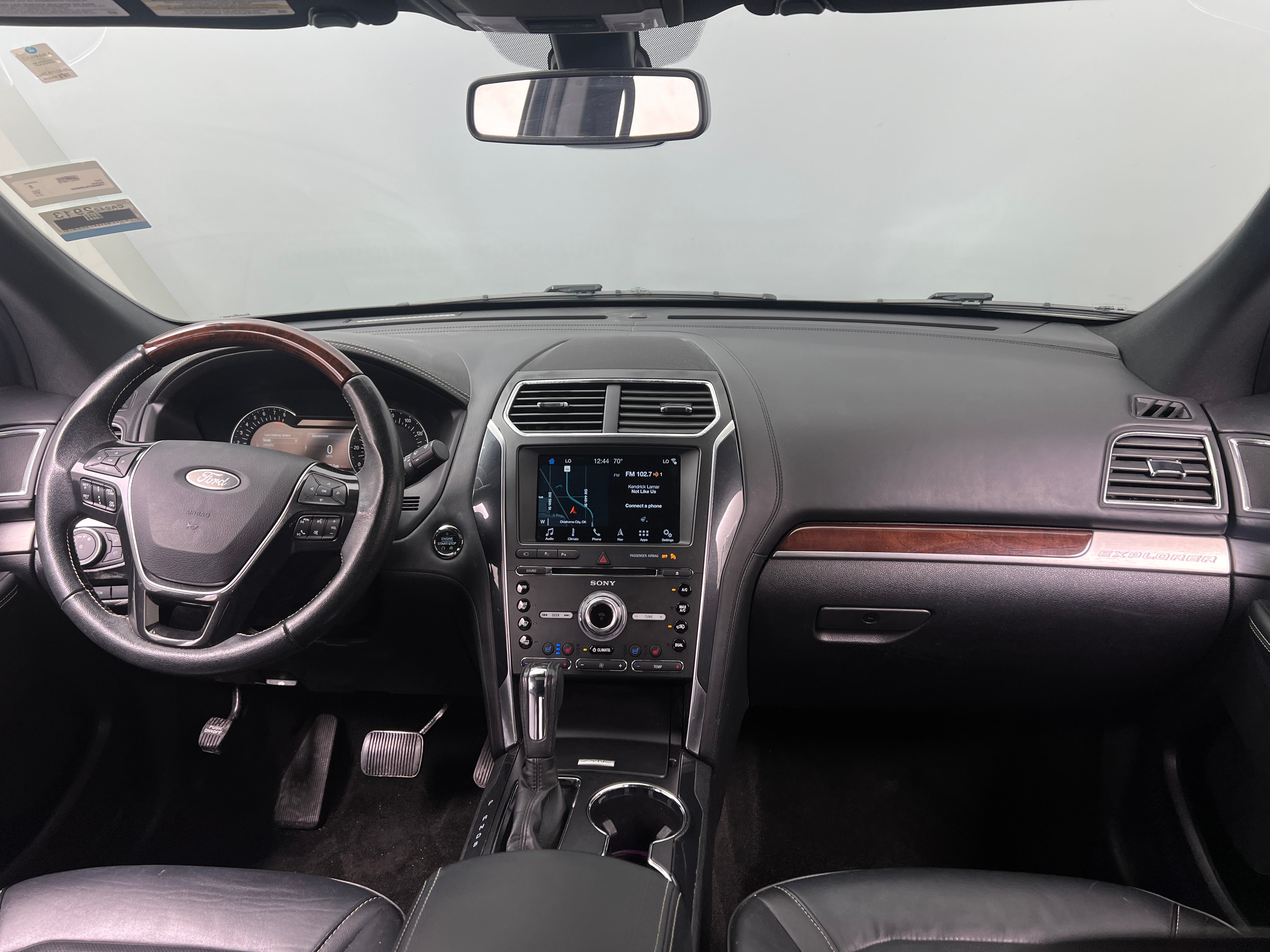 2018 Ford Explorer Platinum 2