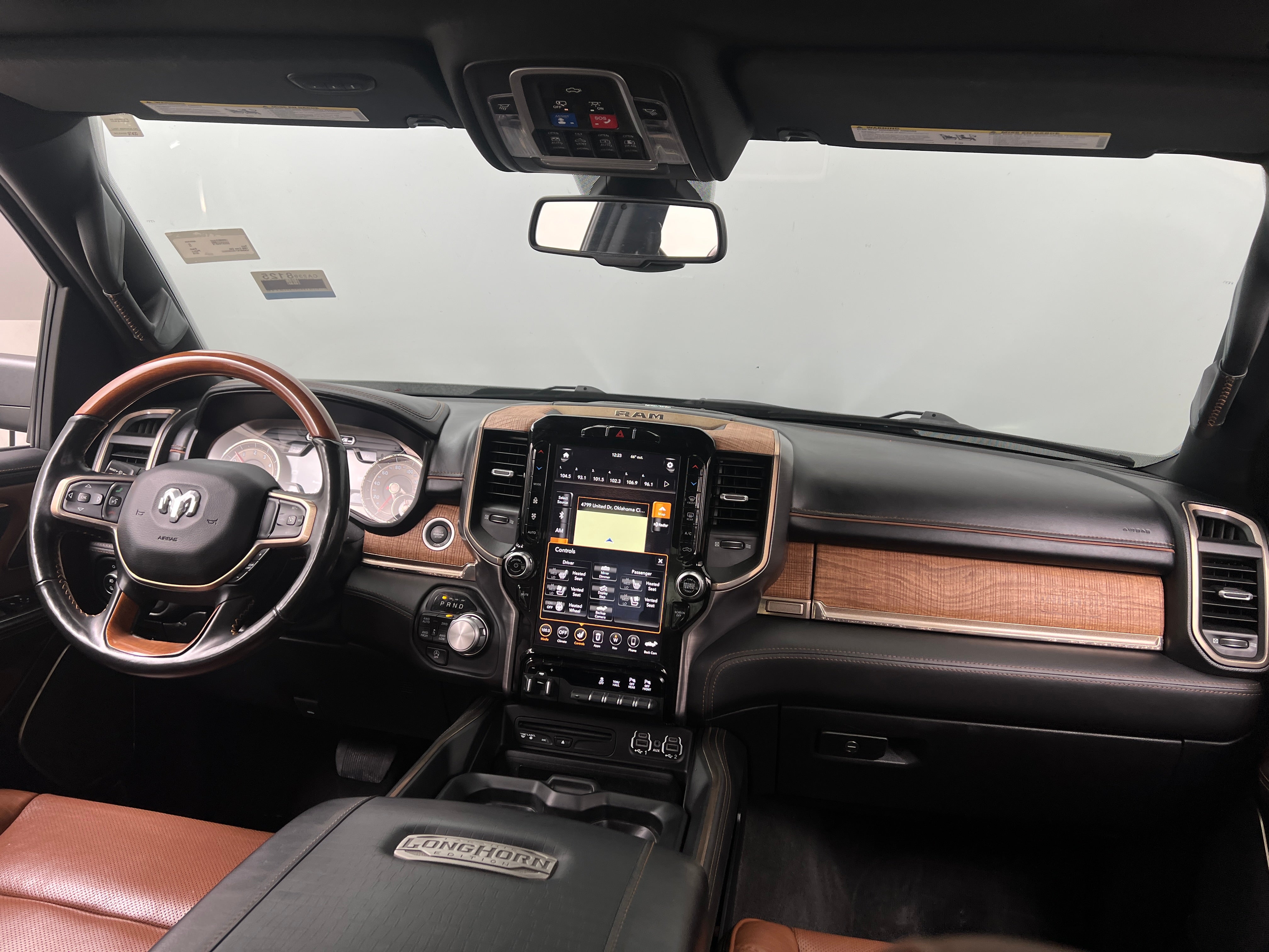2019 RAM 1500 laramie Longhorn 2