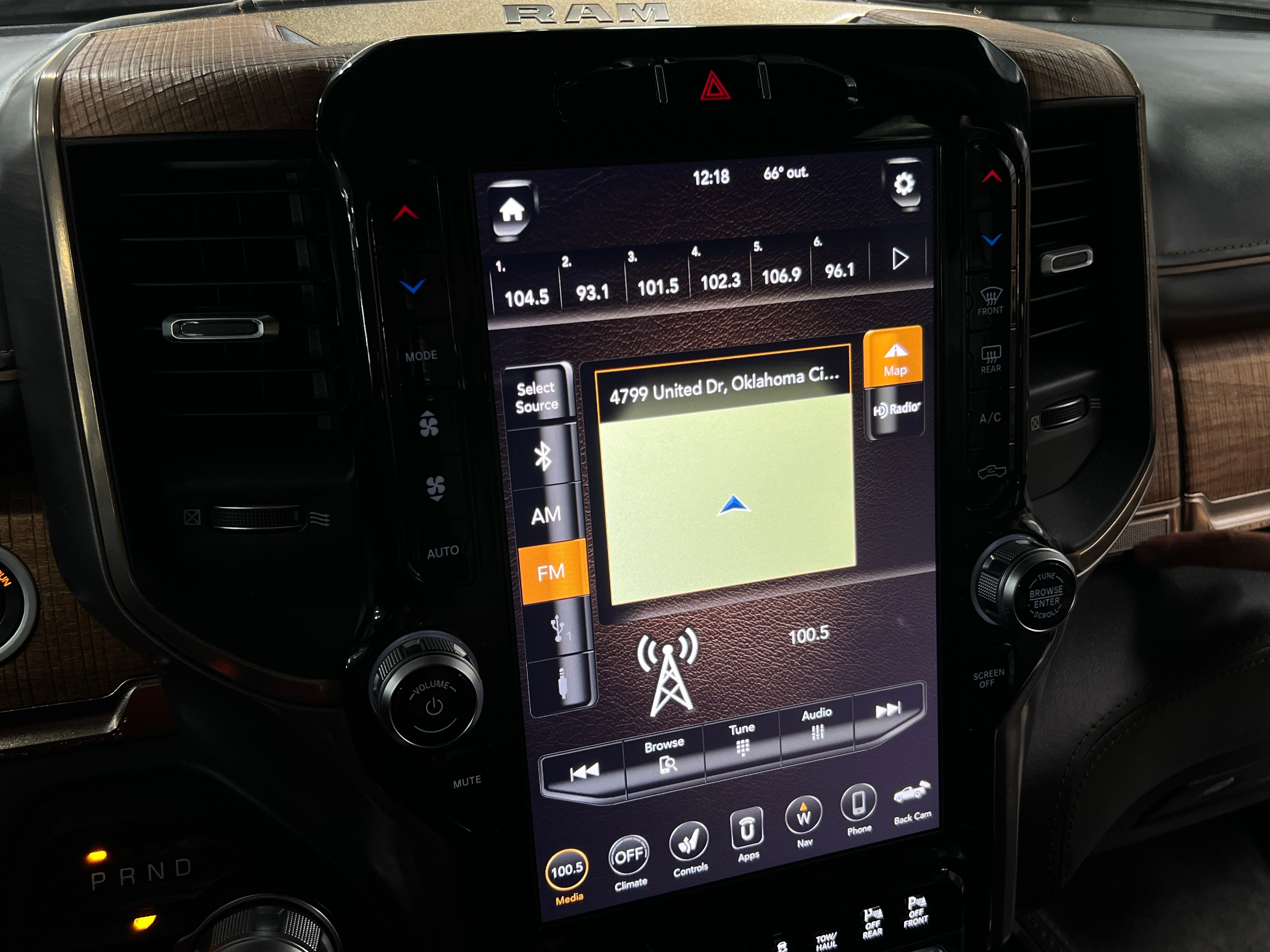 2019 RAM 1500 laramie Longhorn 3
