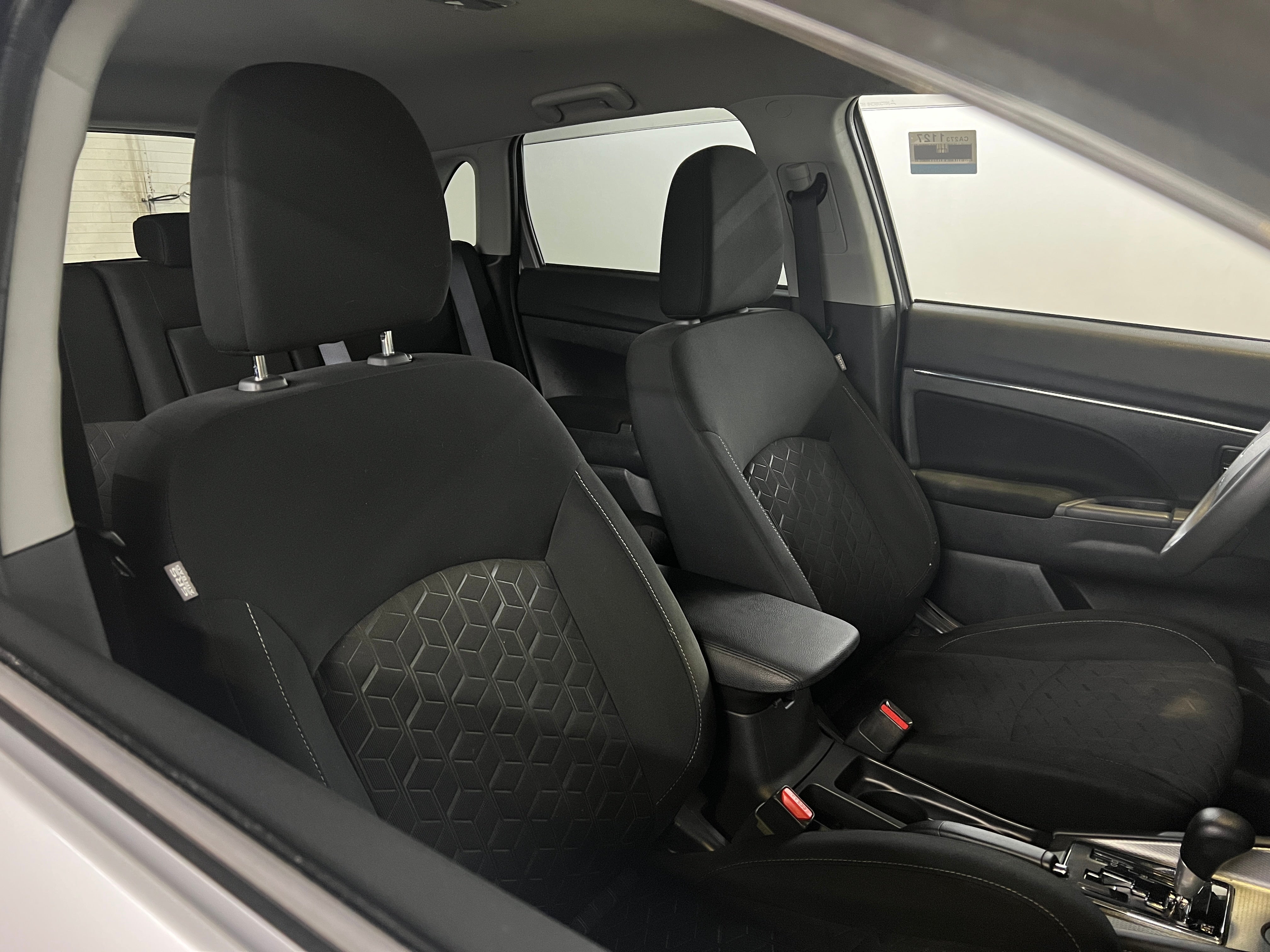 2022 Mitsubishi Outlander Sport ES 2