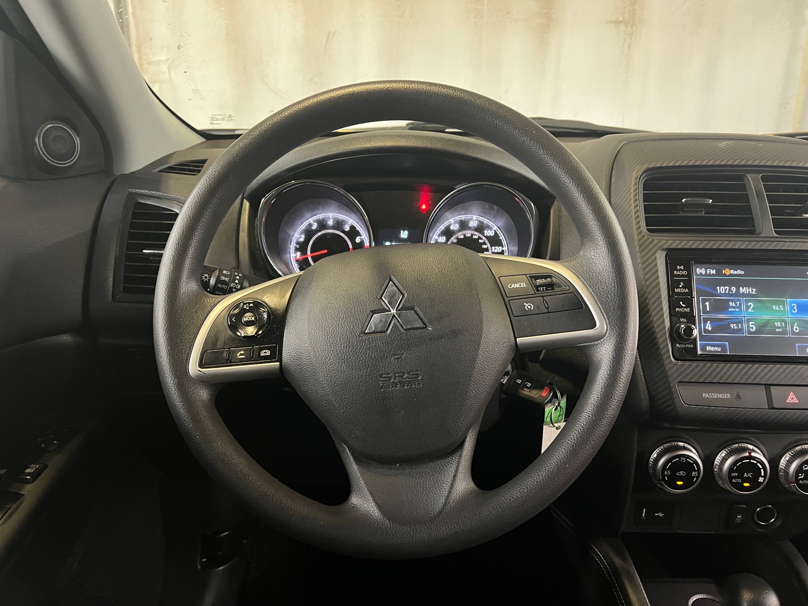 Thumbnail: 2022 Mitsubishi Outlander Sport - 5