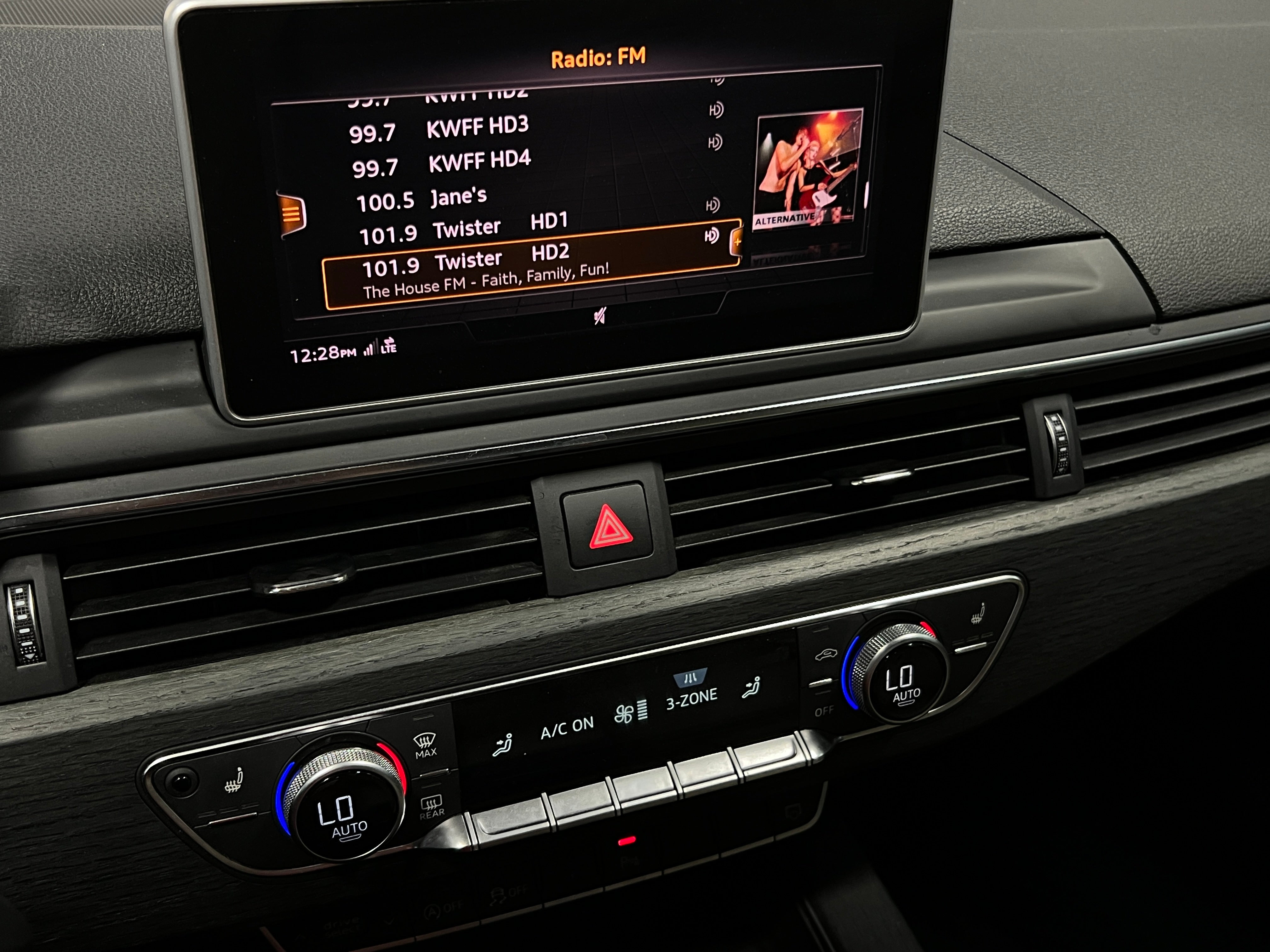 2017 Audi A4 Premium Plus 3