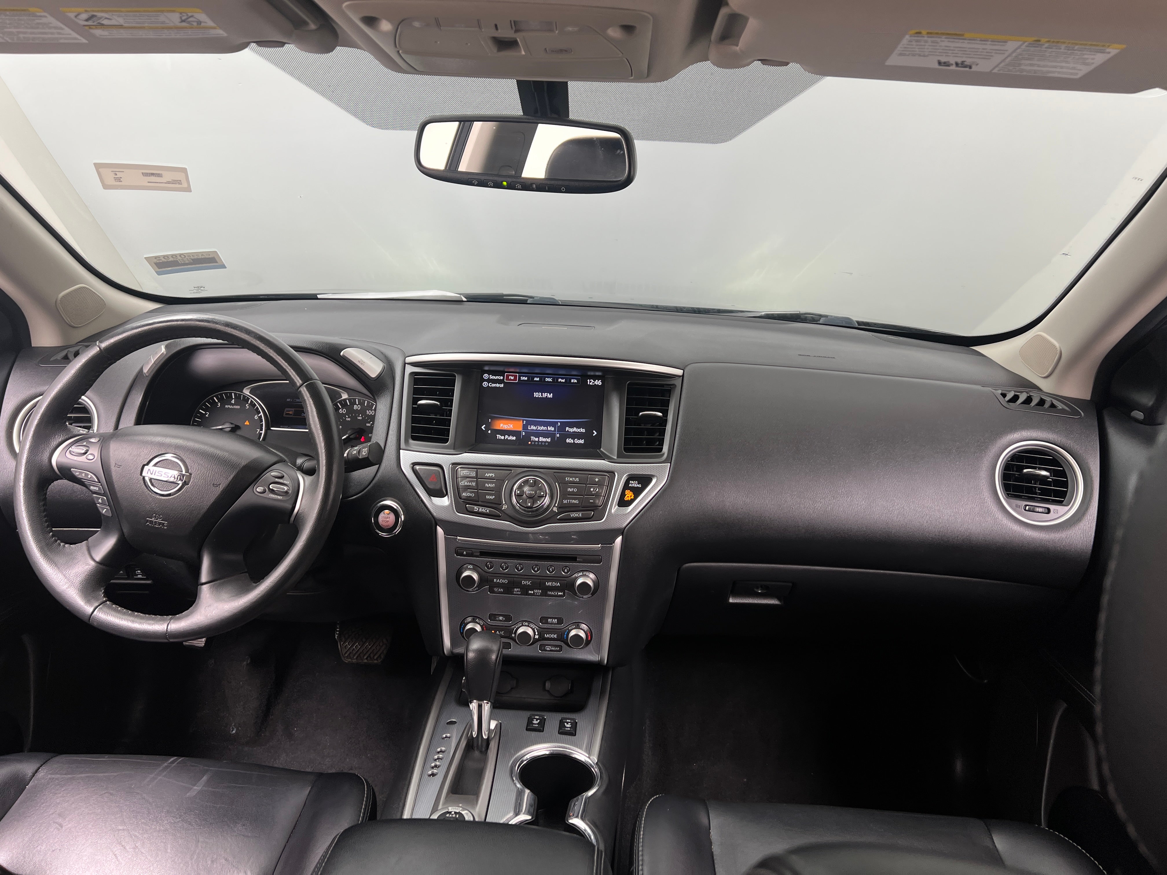 2017 Nissan Pathfinder SL 2