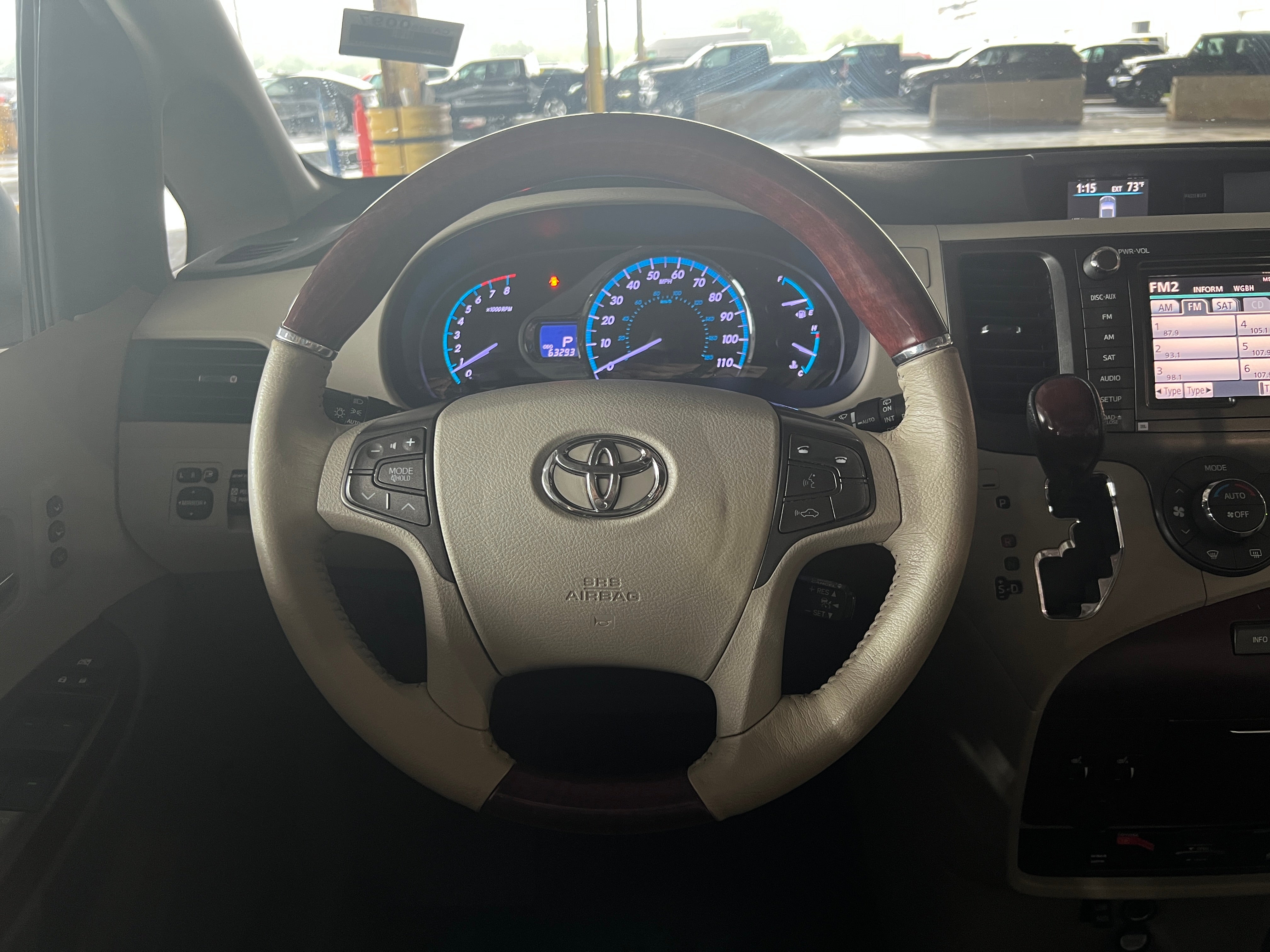 2013 Toyota Sienna Limited 4