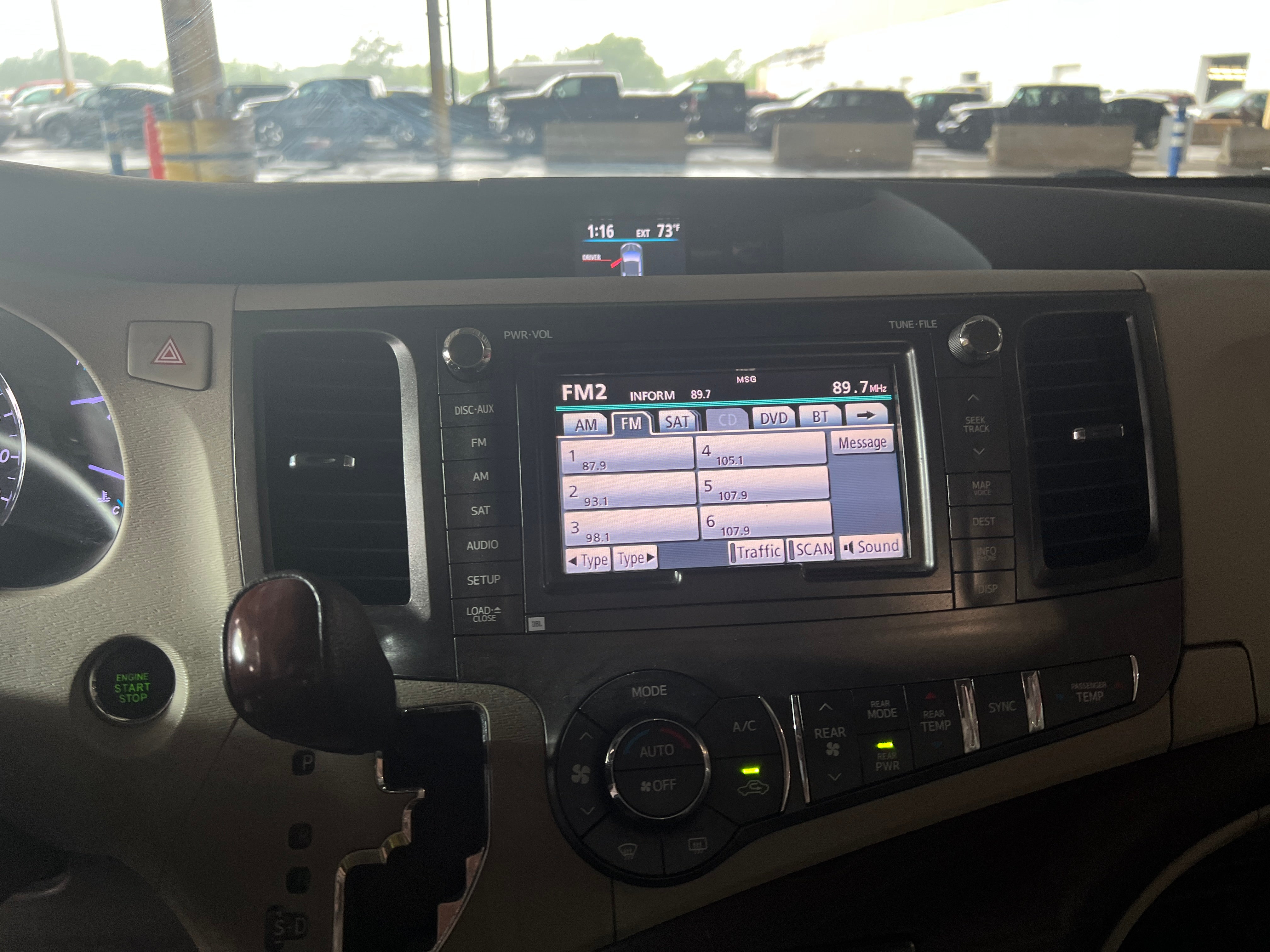 2013 Toyota Sienna Limited 3
