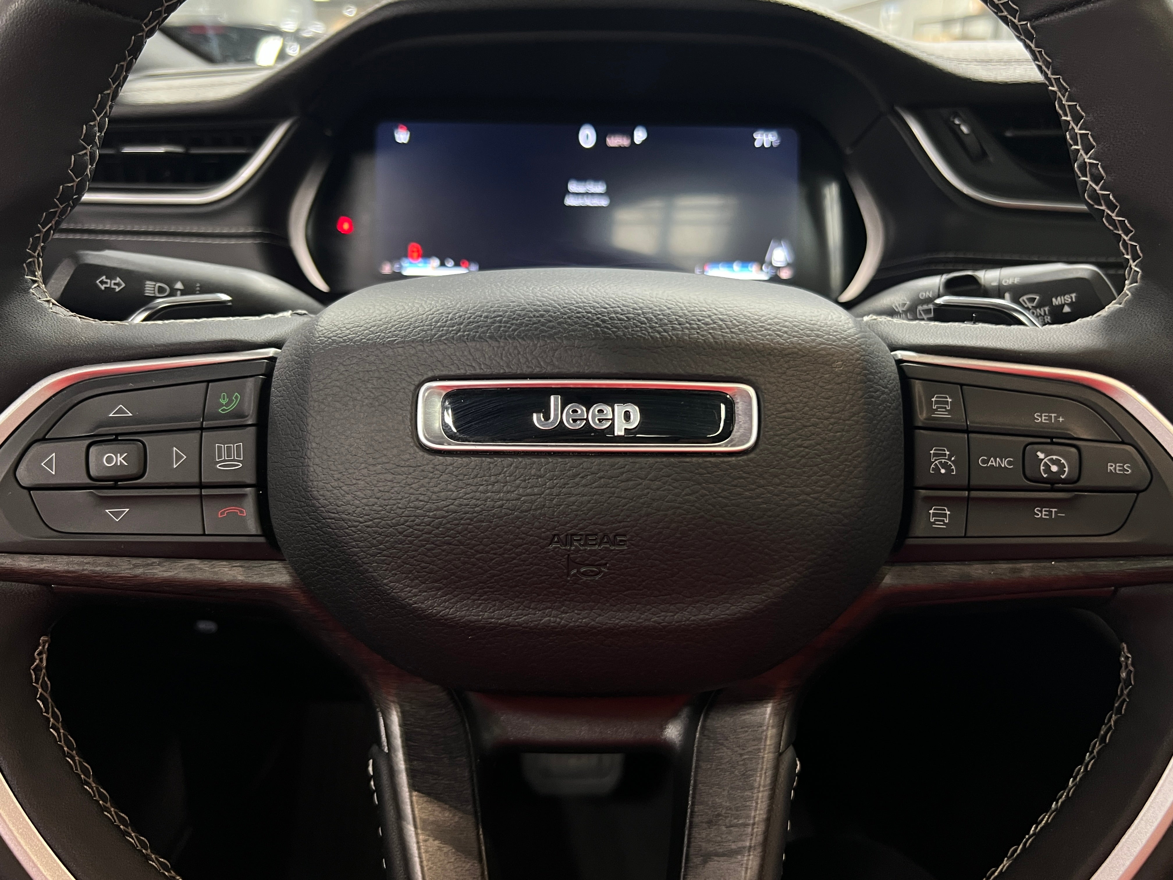 2024 Jeep Grand Cherokee L Limited Edition 4