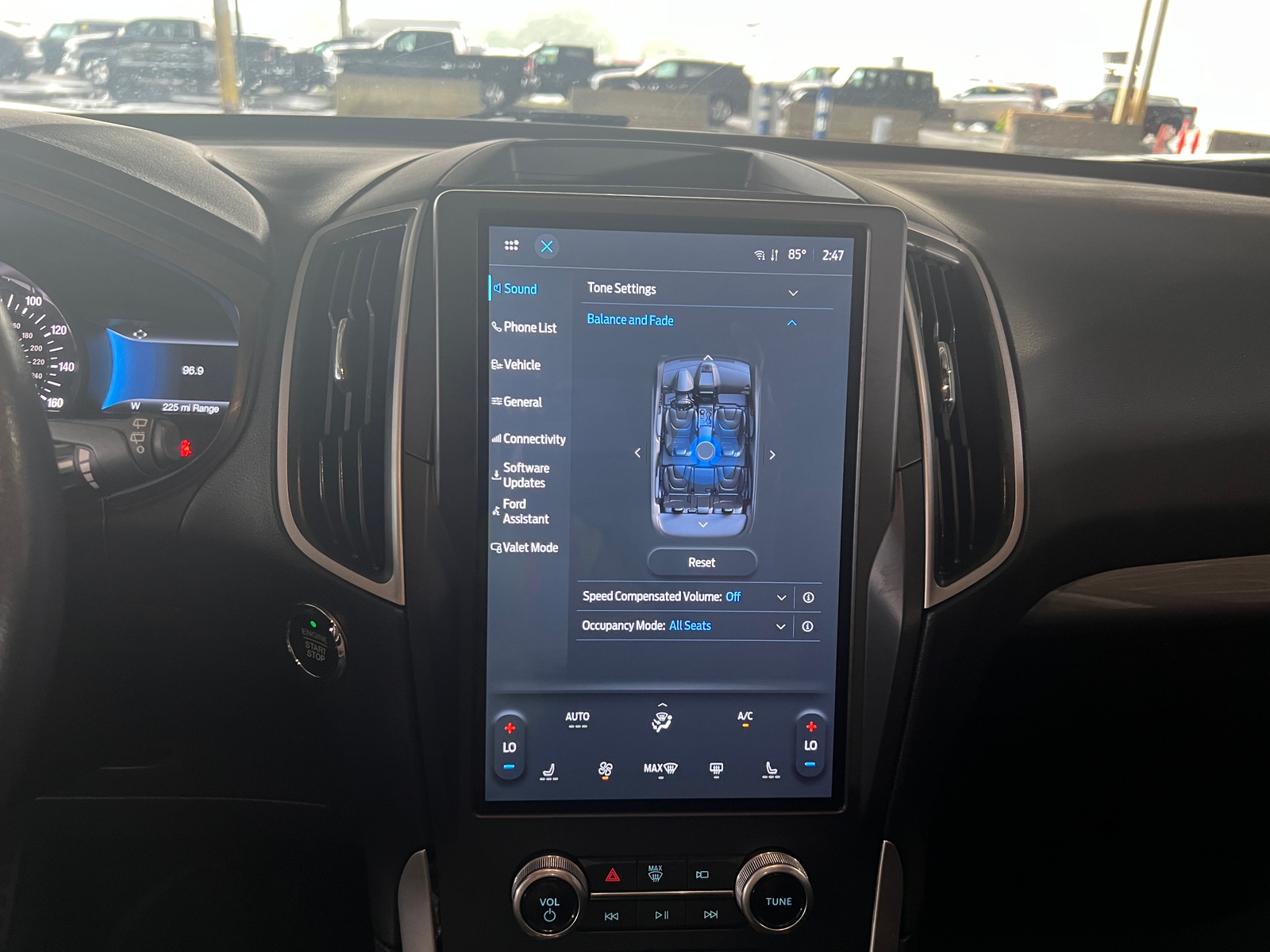 Thumbnail: 2023 Ford Edge - 3