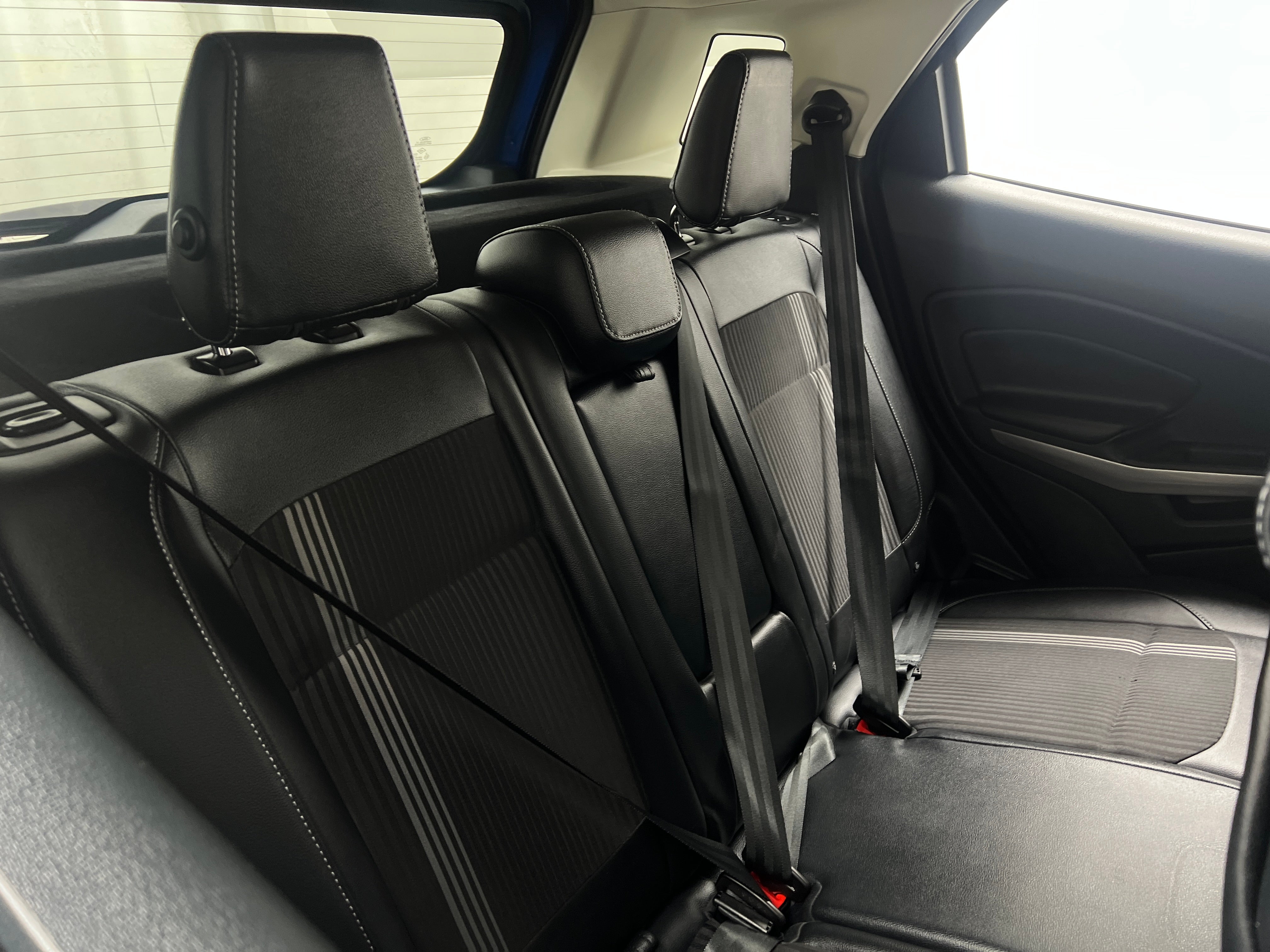 2019 Ford EcoSport SES 5